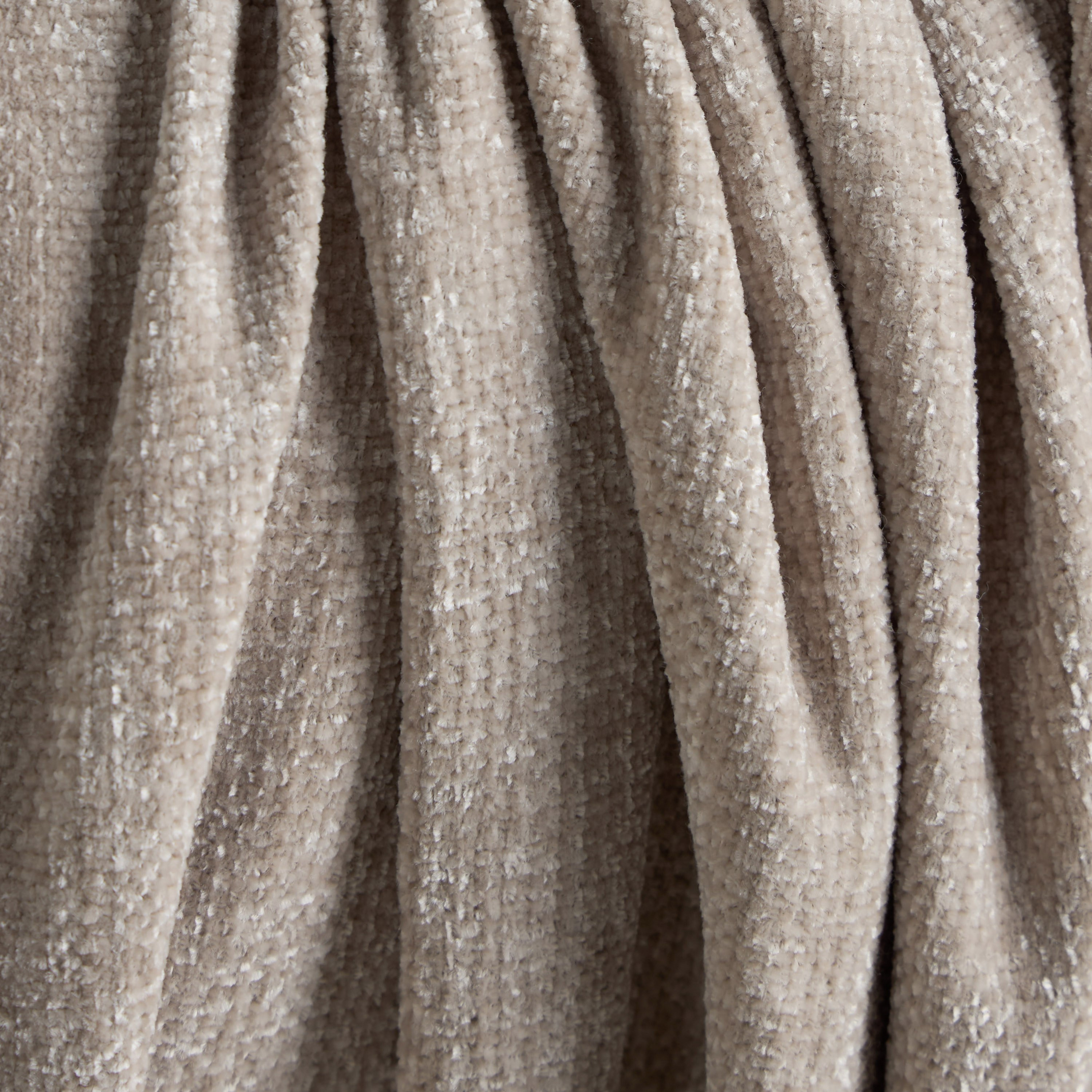 Fallon Chenille Throw - 130x170 cm-household-cushionsandthrows-throwsandblankets-throws-image-2