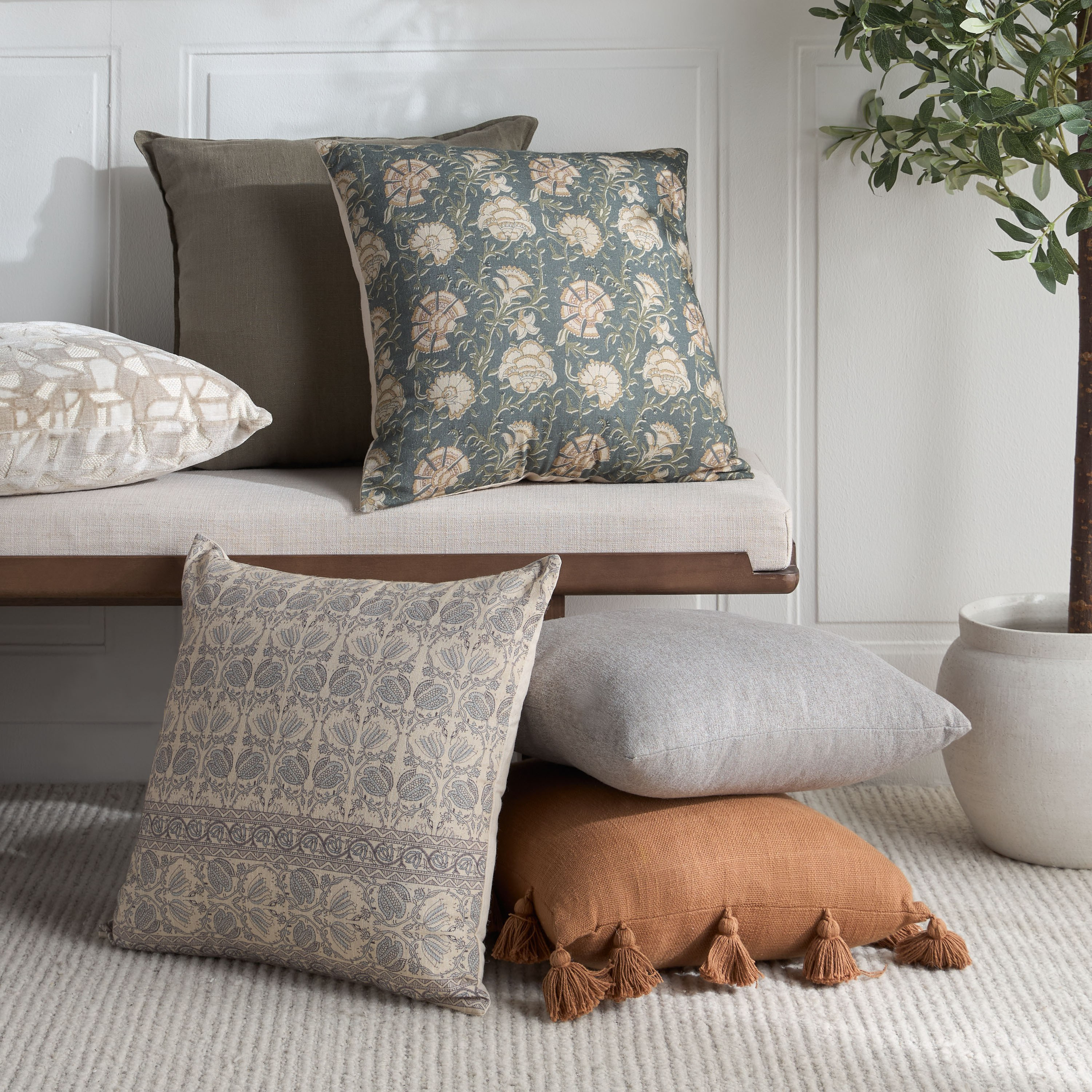غطاء وسادة بطبعات - كارمن- 50x50 سم-household-cushionsandthrows-cushioncovers-image-4