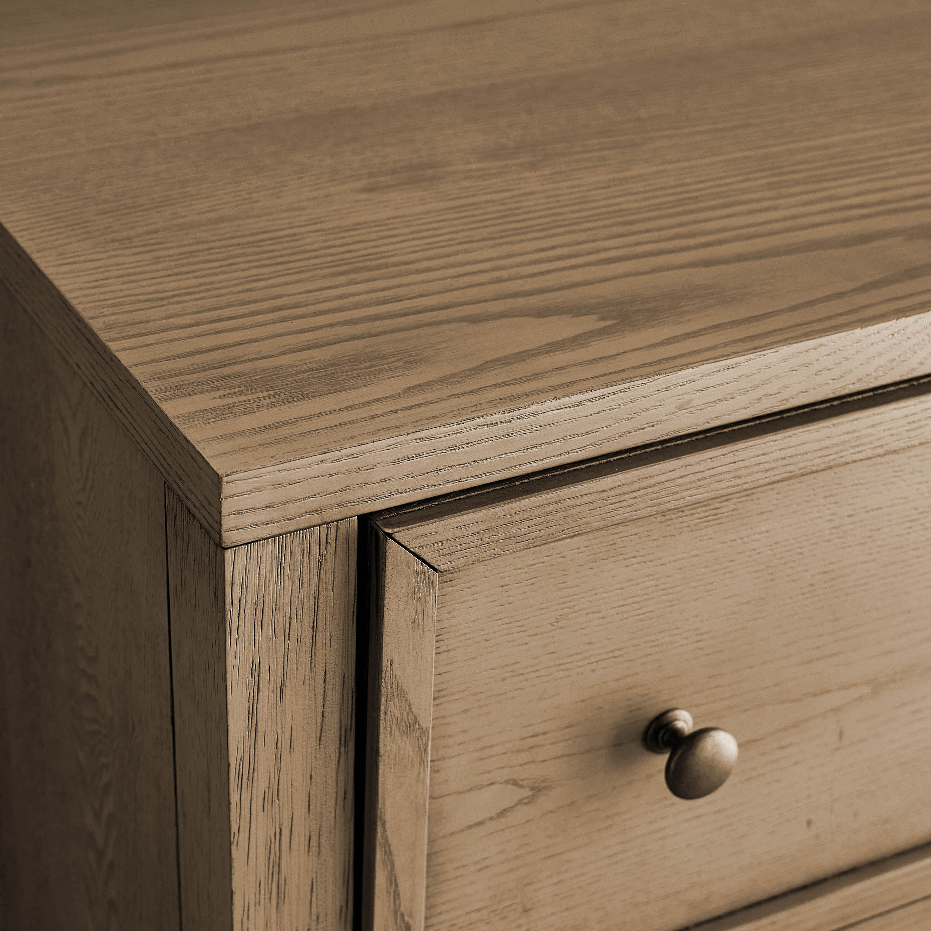 وحدة 5 أدراج - ليوبولد-furniture-bedroom-chestofdrawers-image-4