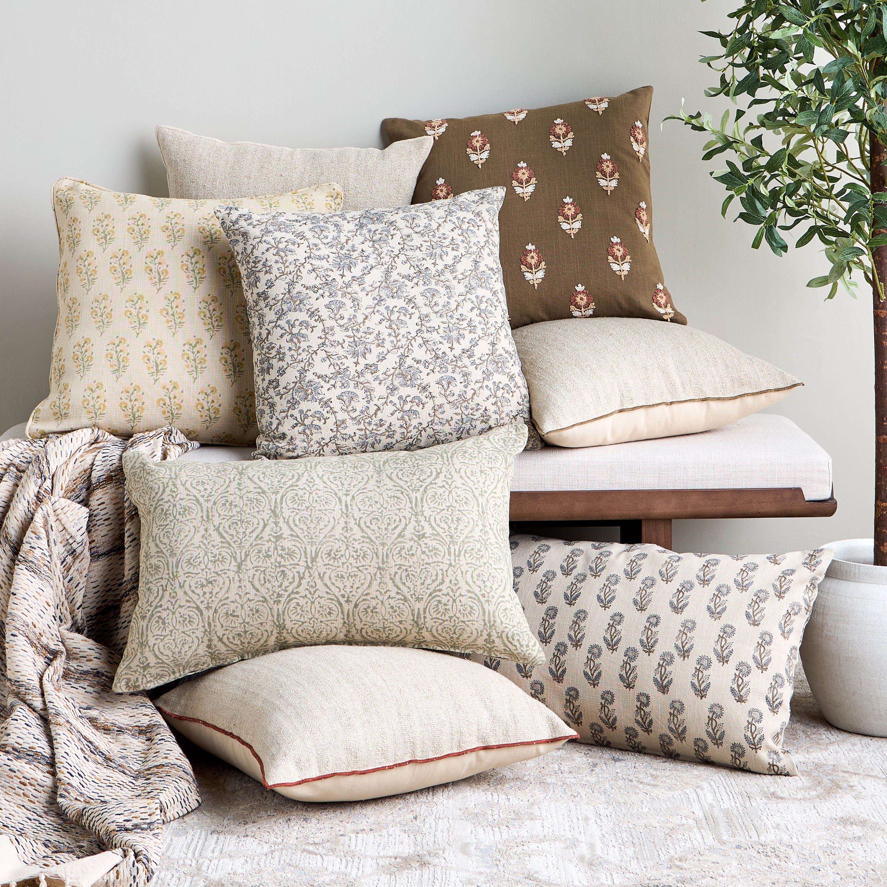 Barva Interlock Stitch Cushion Cover - 50x50 cm-household-cushionsandthrows-cushioncovers-image-4