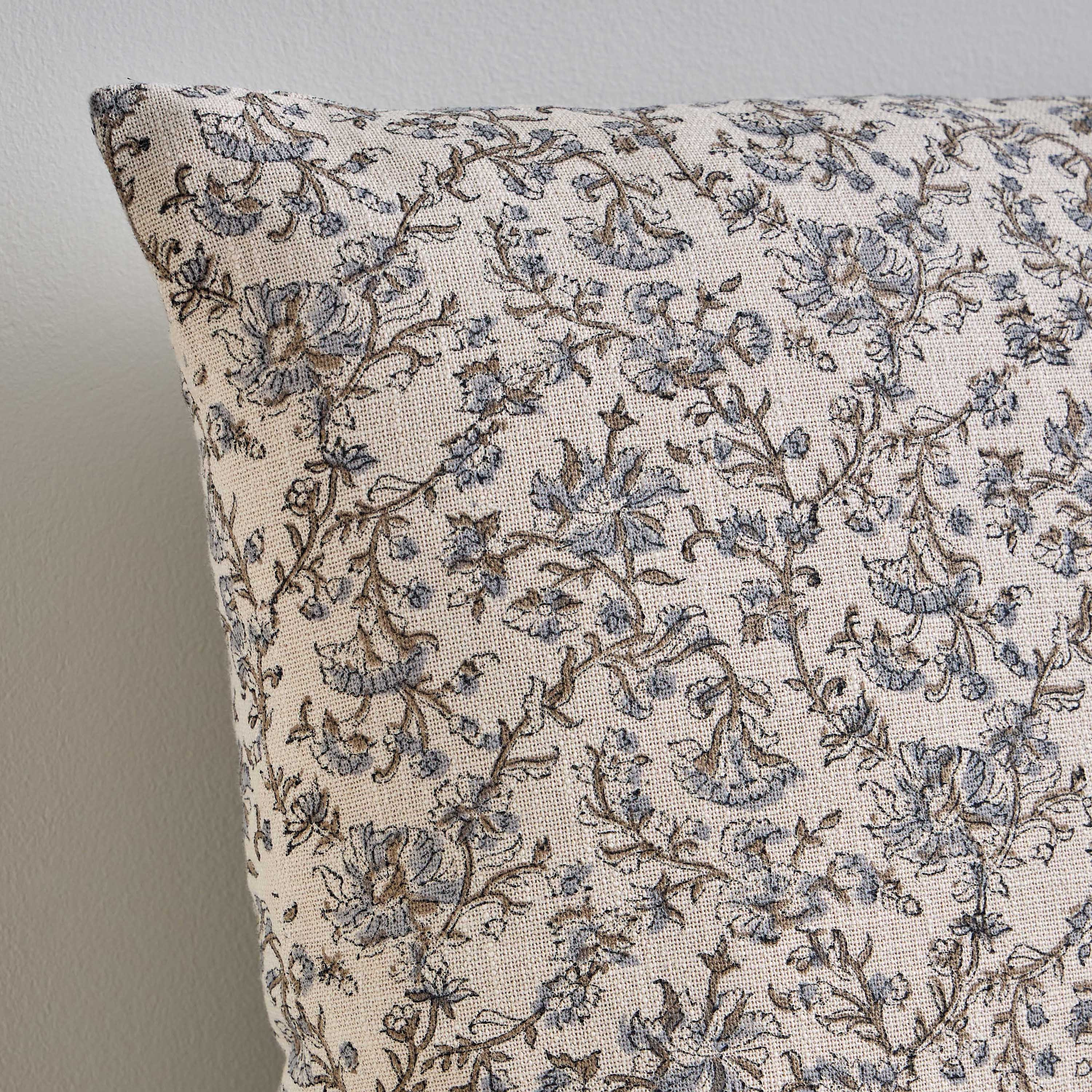 Fiore Toile Printed Cushion Cover - 50x50 cm-household-cushionsandthrows-cushioncovers-image-2