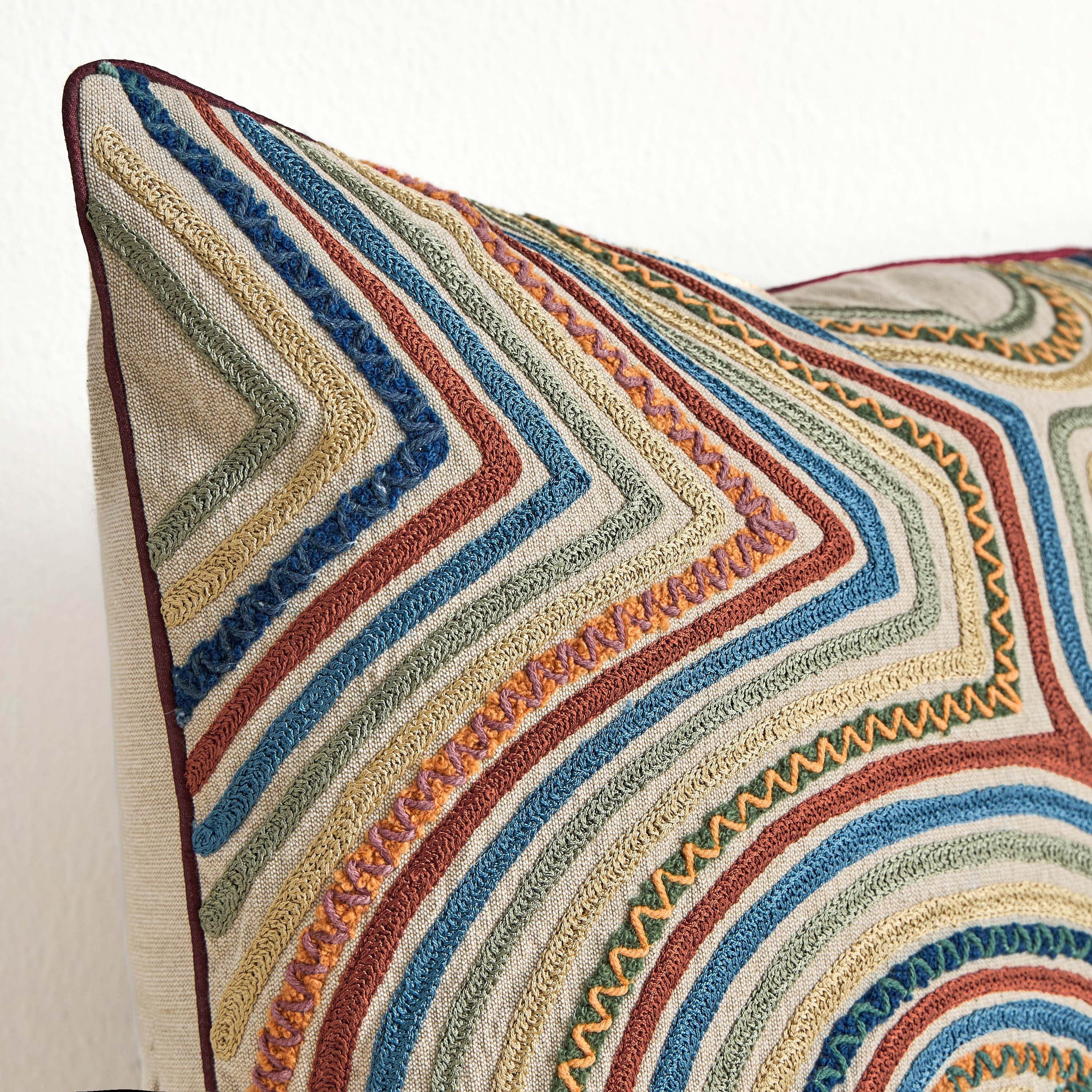 وسادة محشوّة مطرّزة - كورفو - 50x50 سم-household-cushionsandthrows-filledcushions-decorativecushions-image-2
