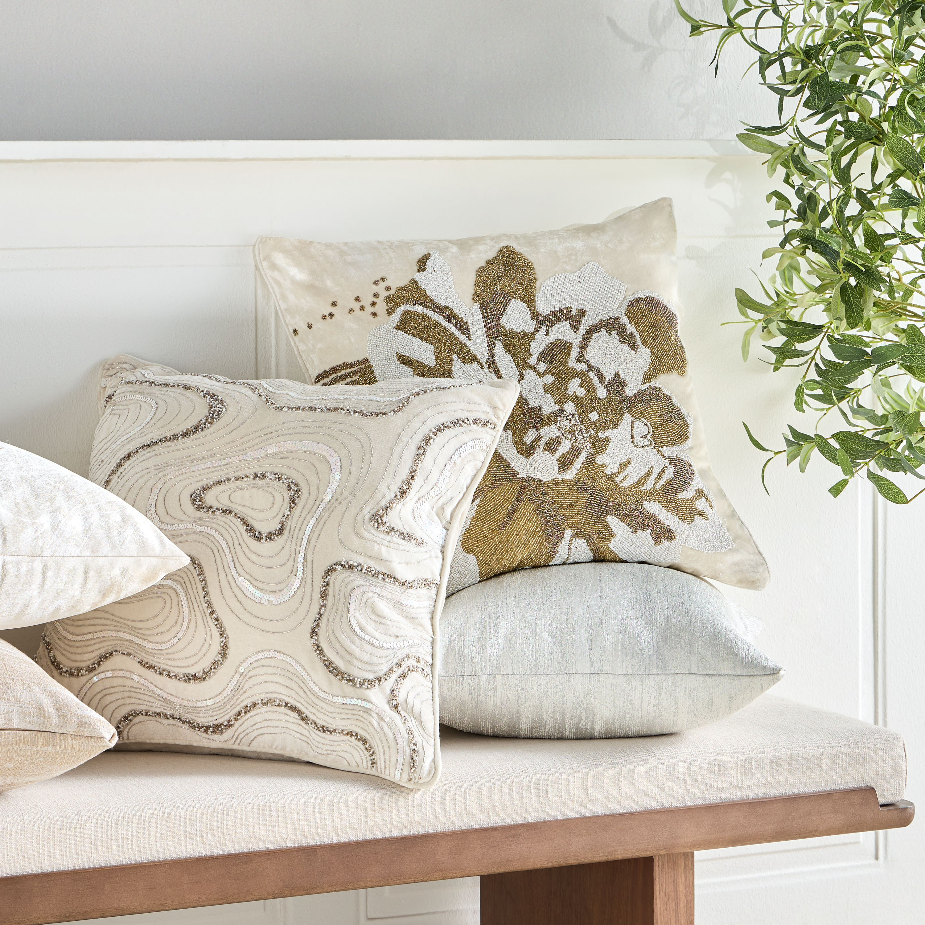 وسادة محشوة بتطريز زهرية - بيلوس- 50x50 سم-household-cushionsandthrows-filledcushions-decorativecushions-image-4