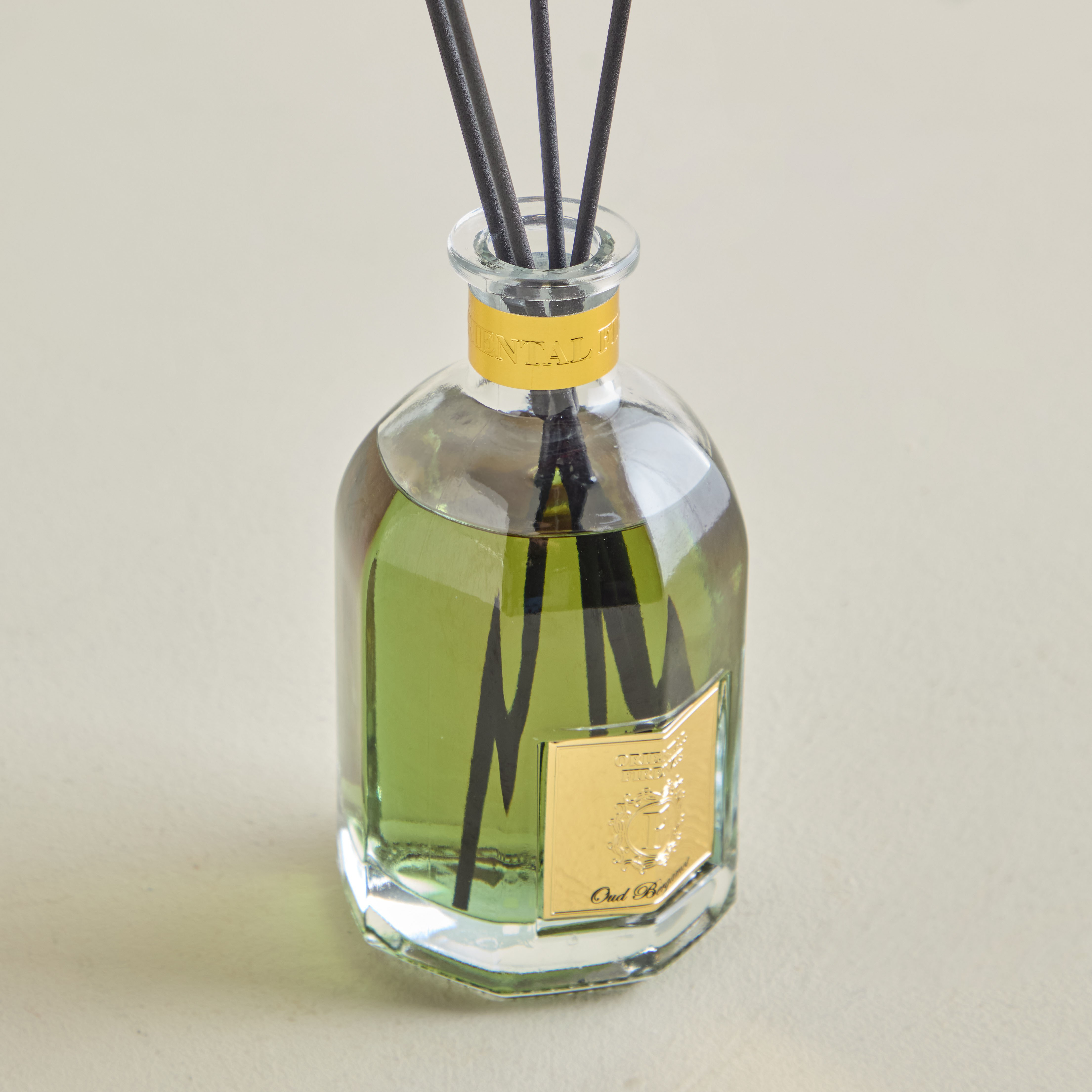 Oriental Firenze Oud Bergamot Reed Diffuser - 250 ml-household-homefragrance-reeddiffusers-image-2
