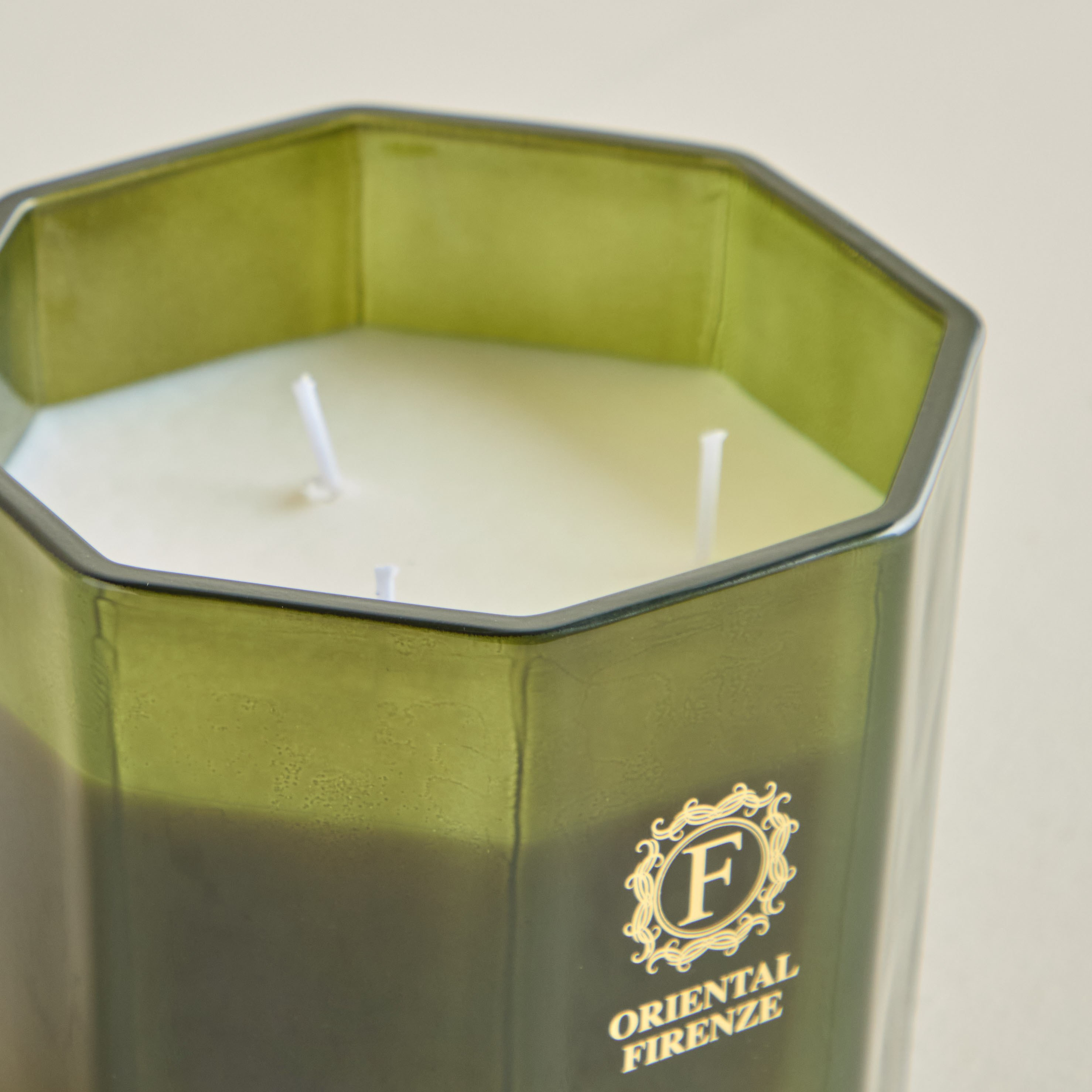 Oriental Firenze Oud Bergamot Scented Jar Candle - 35 h-household-homefragrance-candles-image-2