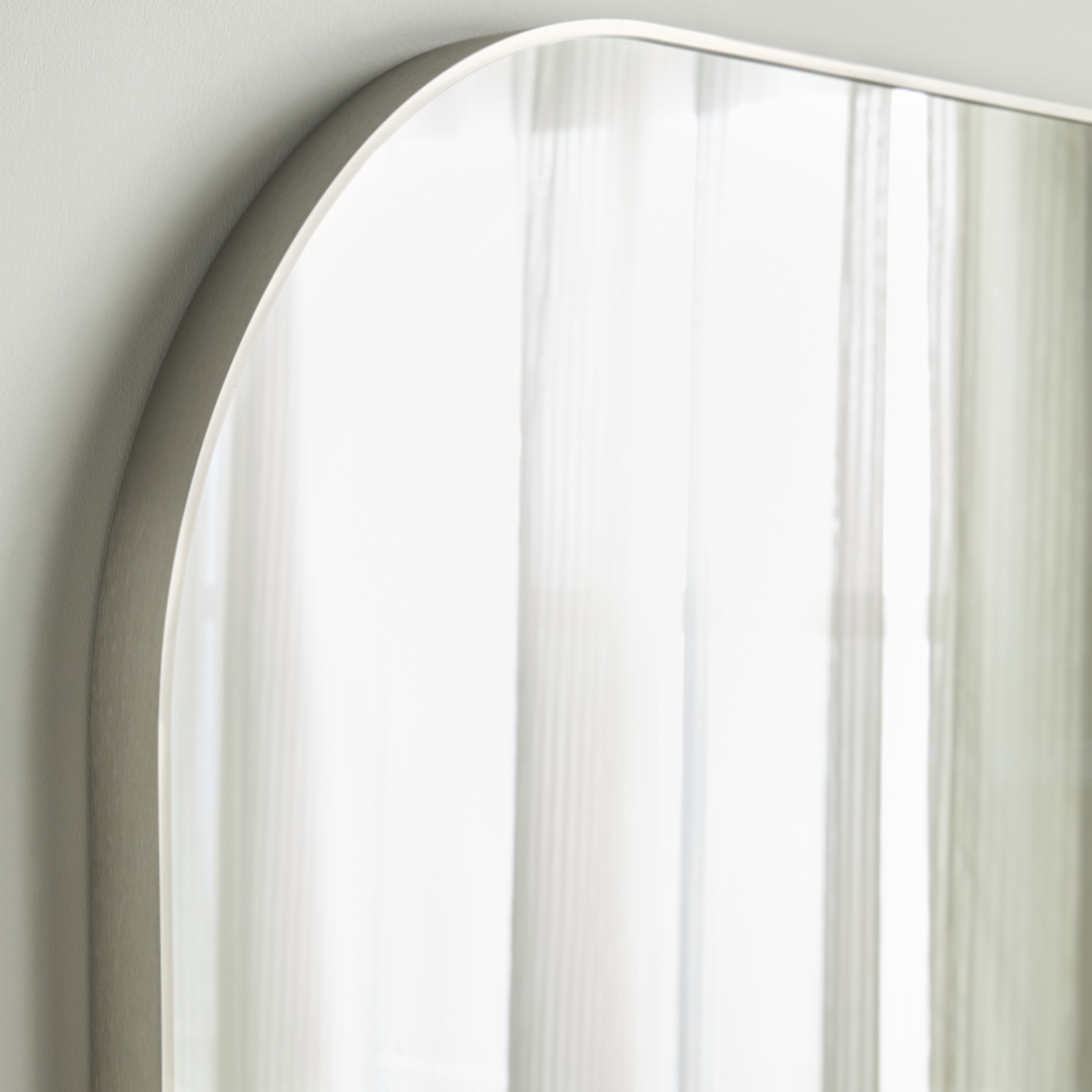 Artemis Mantle Wall Mirror - 110x80 cm-household-walldecorandmirrors-mirrors-wallmirrors-image-4