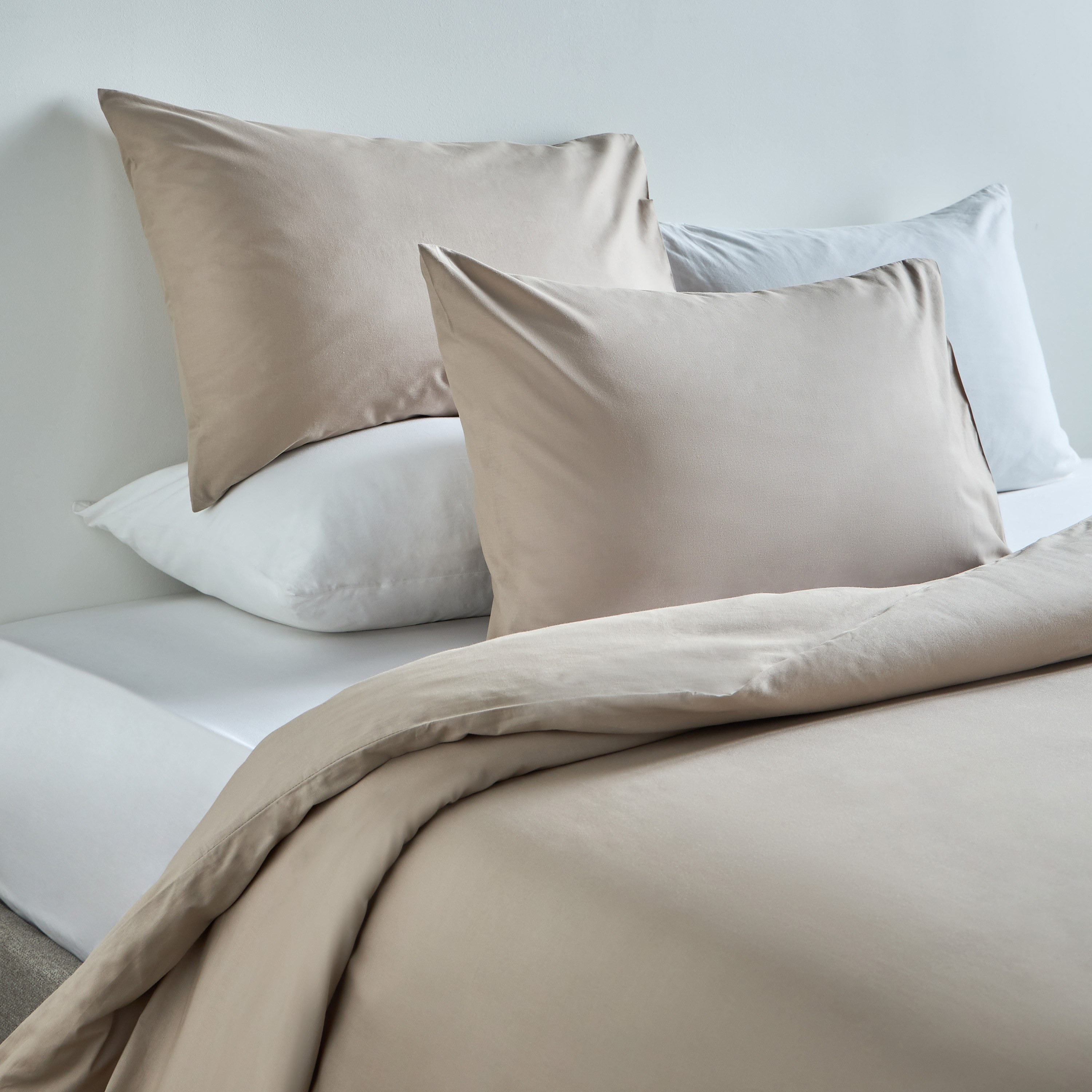 مجموعة غطاء لحاف كينج قطن بعدد خيوط 144 من 3 قطع - ايسينس - 230x220 سم-household-bedding-duvetandcovers-duvetcovers-image-1