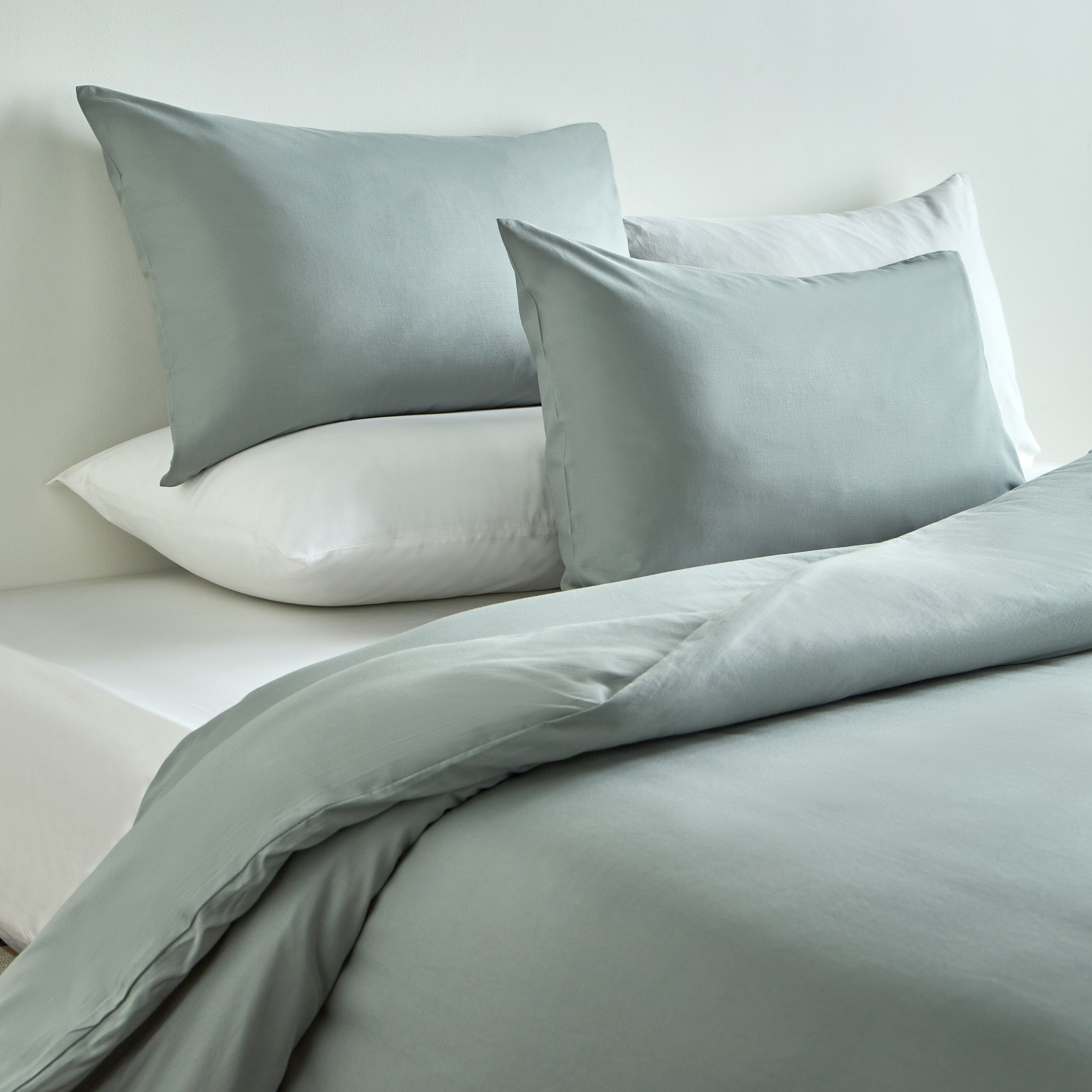 Essence Cotton 3-Piece Queen Duvet Cover Set - 200x200 cm-household-bedding-duvetandcovers-duvetcovers-image-1