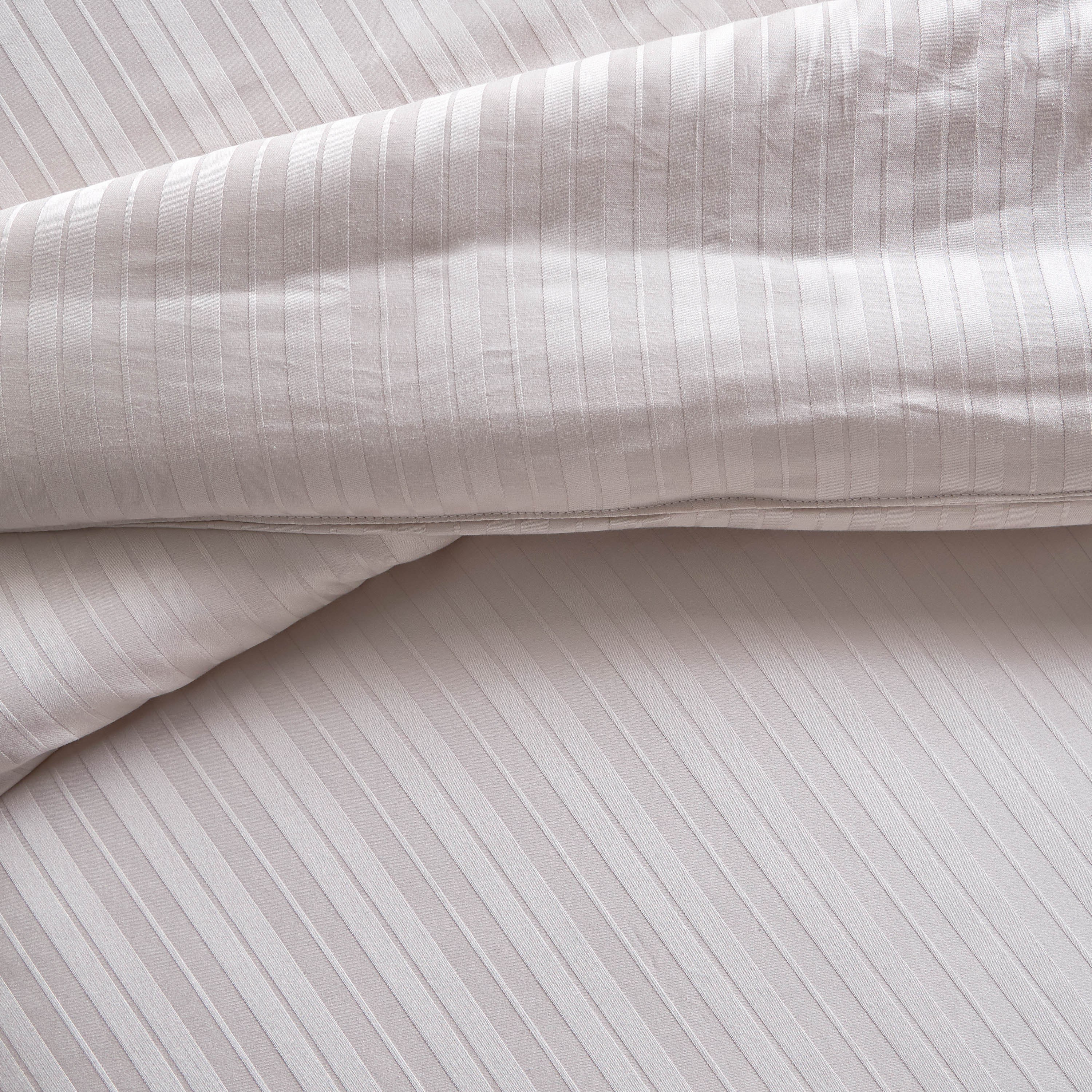 Elara Cotton Sateen 300 Thread Count 3-Piece Full Comforter Set - 160x240 cm-household-bedding-comfortersandbedspreads-comforters-image-3