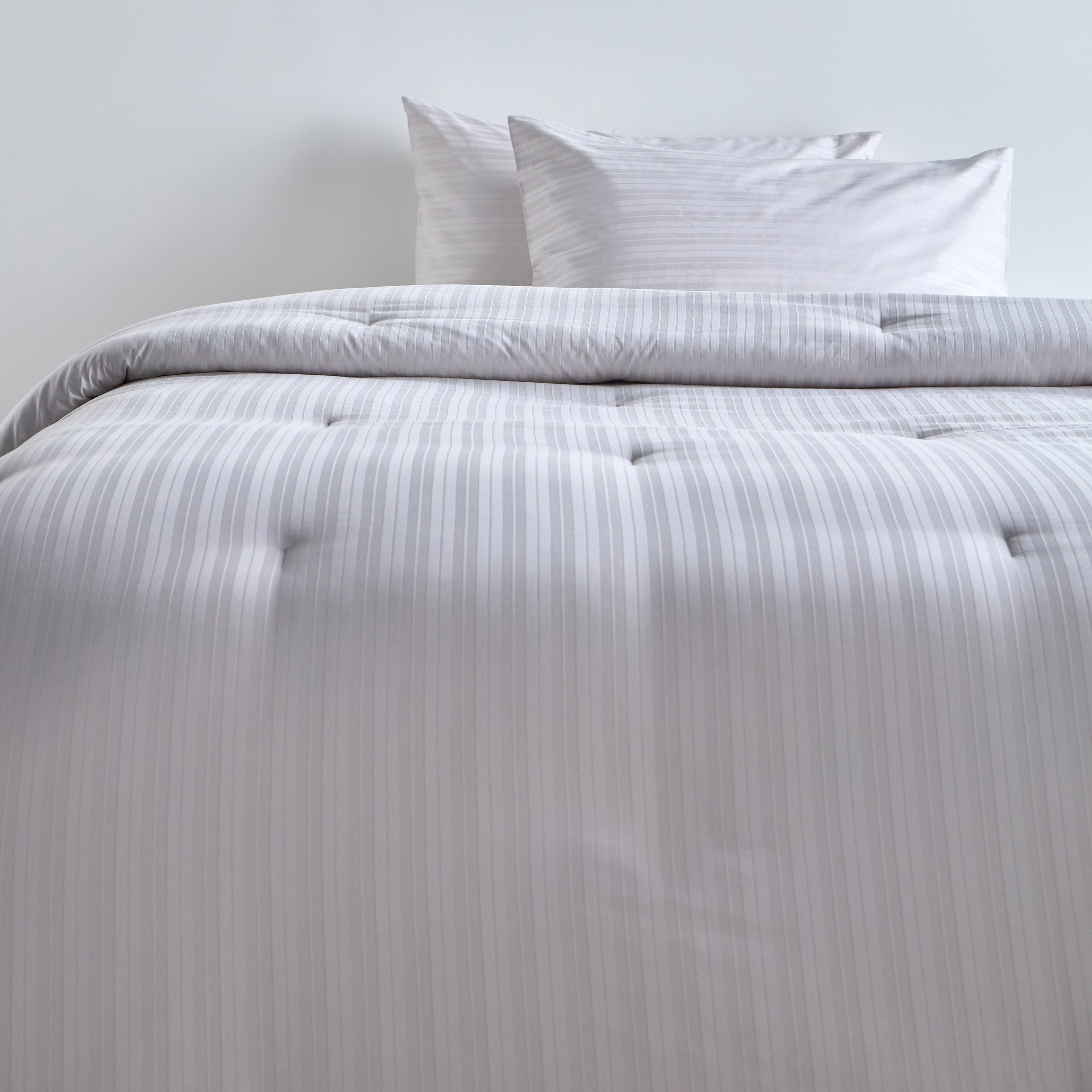 Elara Cotton Sateen 300 Thread Count 3-Piece Super King Comforter Set - 250x260 cm-household-bedding-comfortersandbedspreads-comforters-image-2