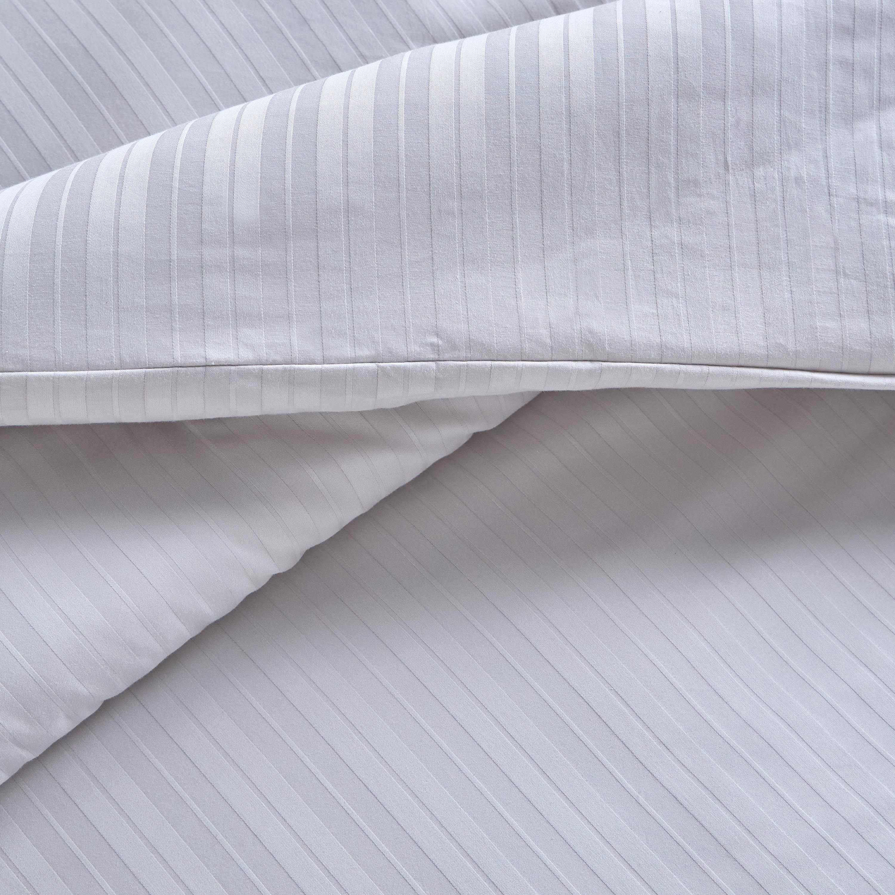 Elara Cotton Sateen 300 Thread Count 3-Piece Super King Comforter Set - 250x260 cm-household-bedding-comfortersandbedspreads-comforters-image-3