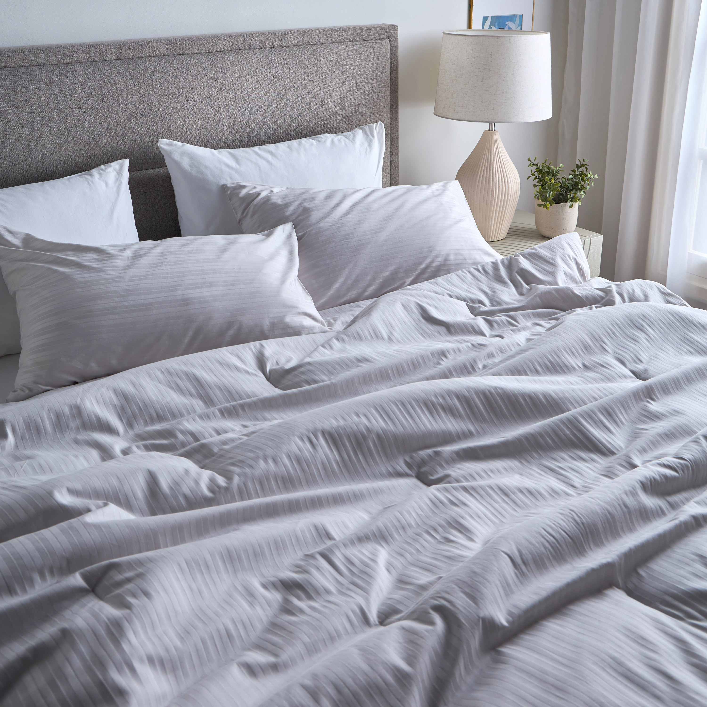 Elara Cotton Sateen 300 Thread Count 3-Piece Super King Comforter Set - 250x260 cm-household-bedding-comfortersandbedspreads-comforters-image-5