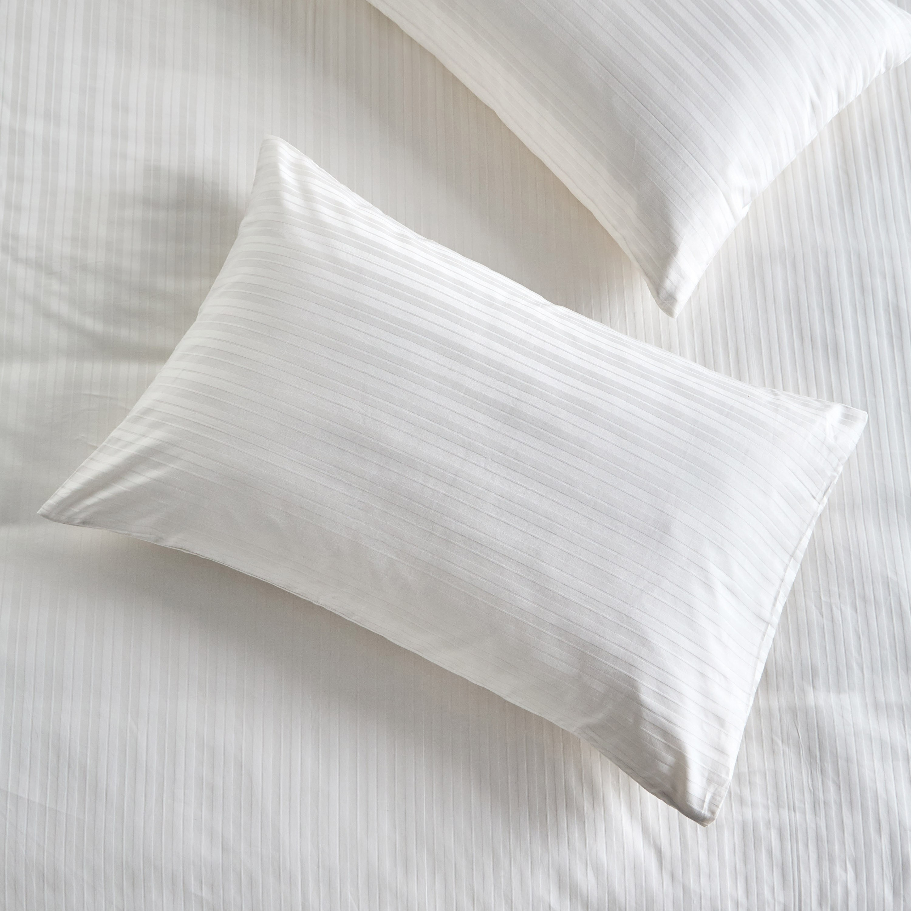 Elara Cotton Sateen 300 Thread Count 3-Piece Full Duvet Cover Set - 160x200 cm-household-bedding-duvetandcovers-duvetcovers-image-4