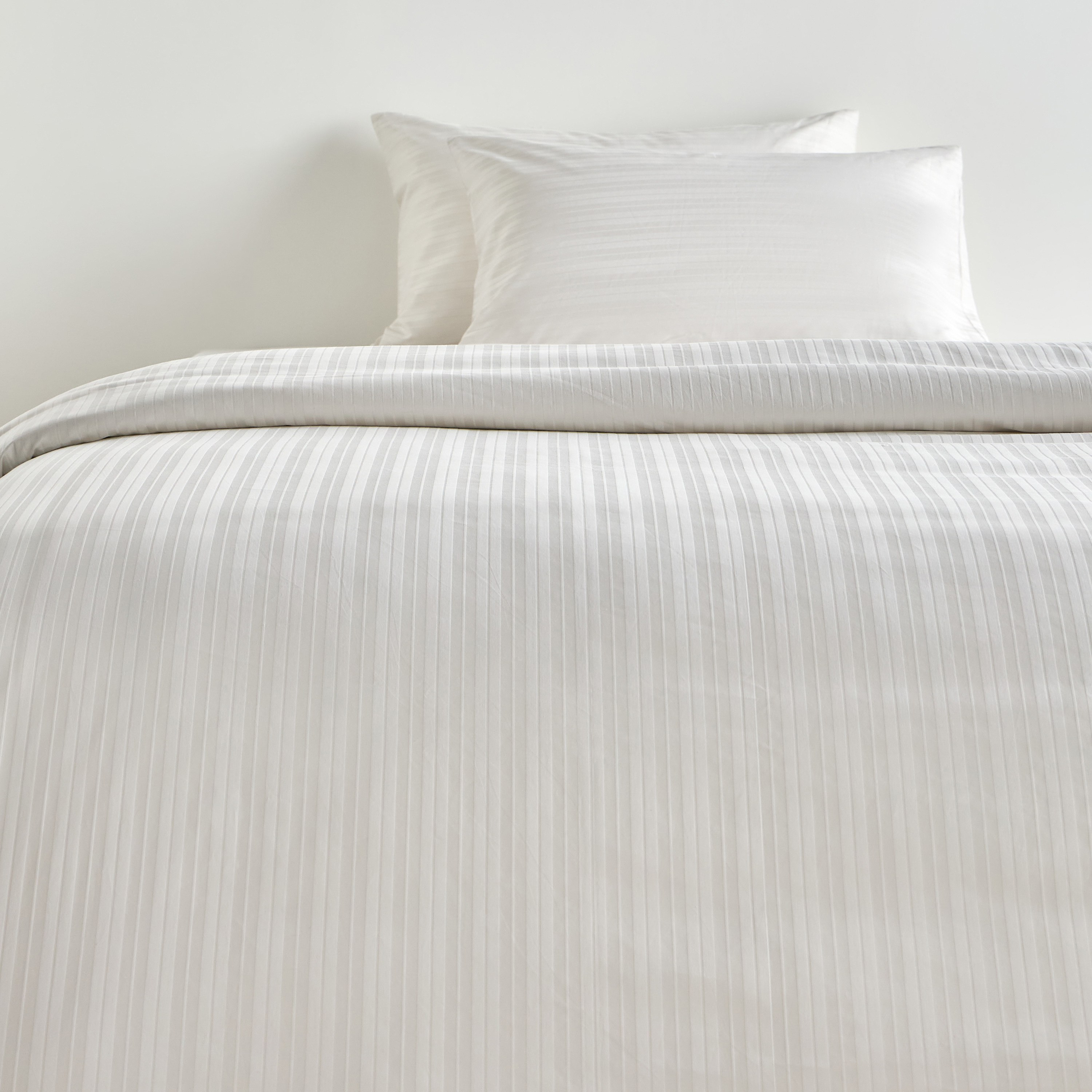Elara Cotton Sateen 300 Thread Count 3-Piece King Duvet Cover Set - 220x230 cm-household-bedding-duvetandcovers-duvetcovers-image-2
