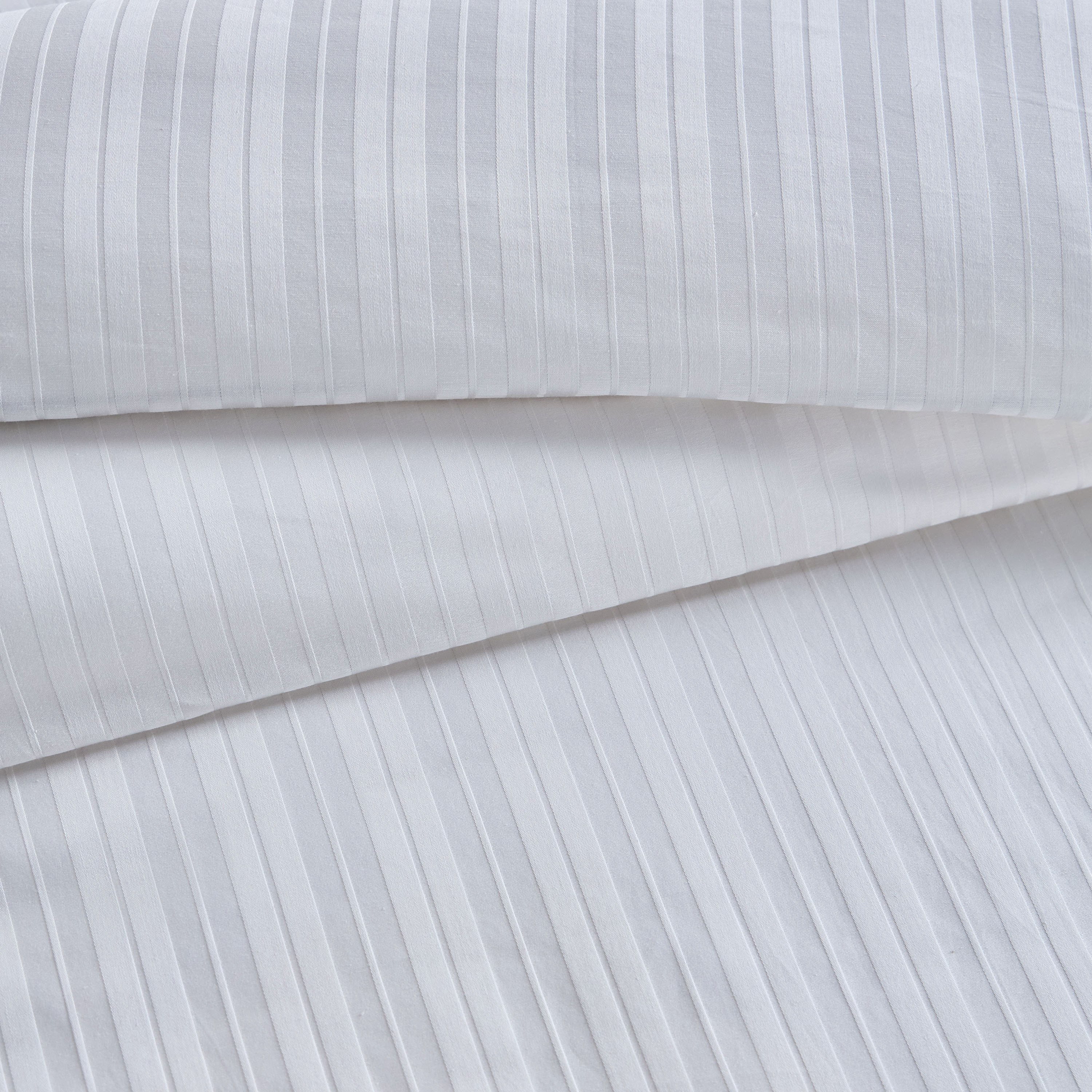 Elara Cotton Sateen 300 Thread Count 3-Piece King Duvet Cover Set - 220x230 cm-household-bedding-duvetandcovers-duvetcovers-image-3