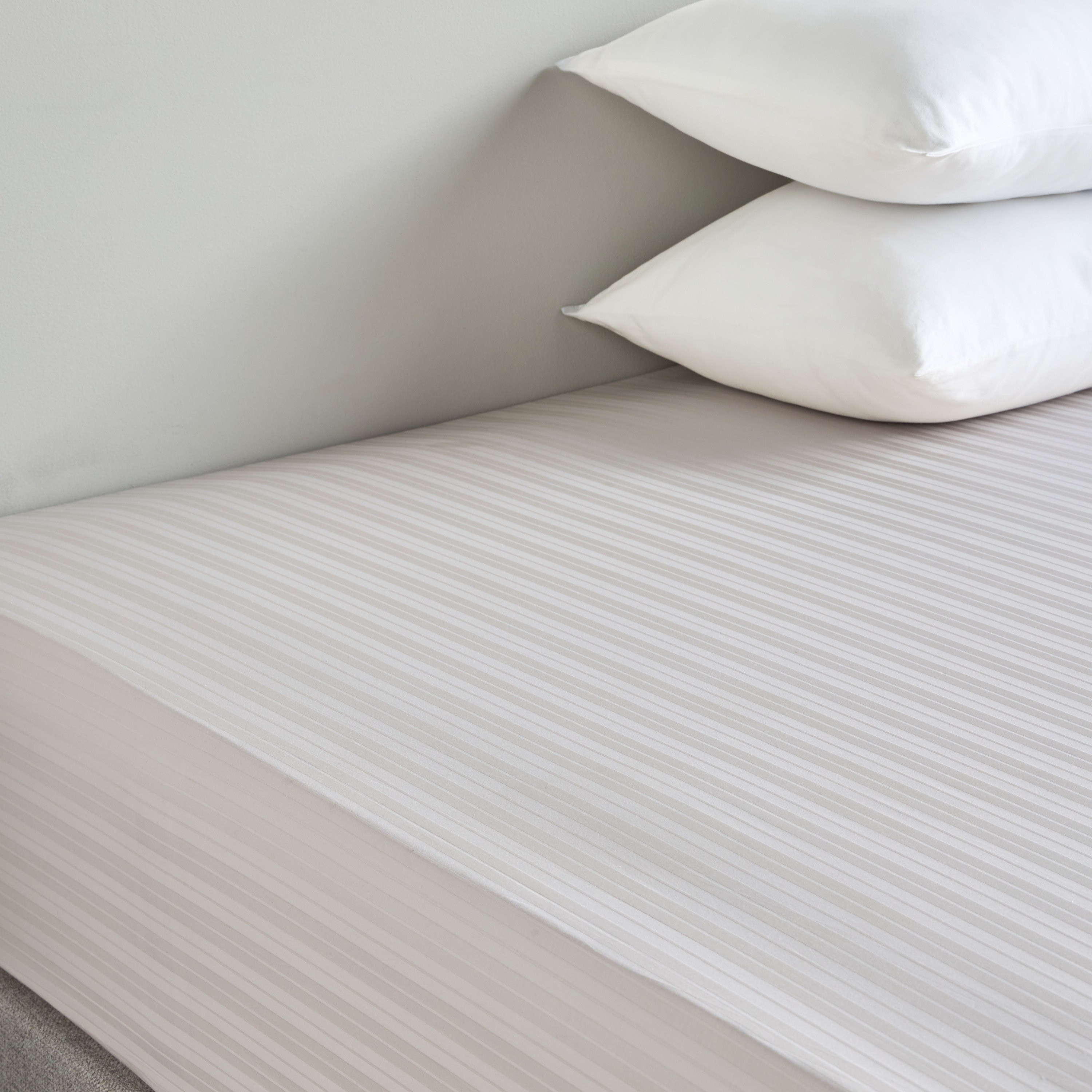 Elara Cotton Sateen 300 Thread Count Super King Fitted Sheet - 200x205 cm-household-bedding-sheetsandpillowcases-fittedsheets-image-3