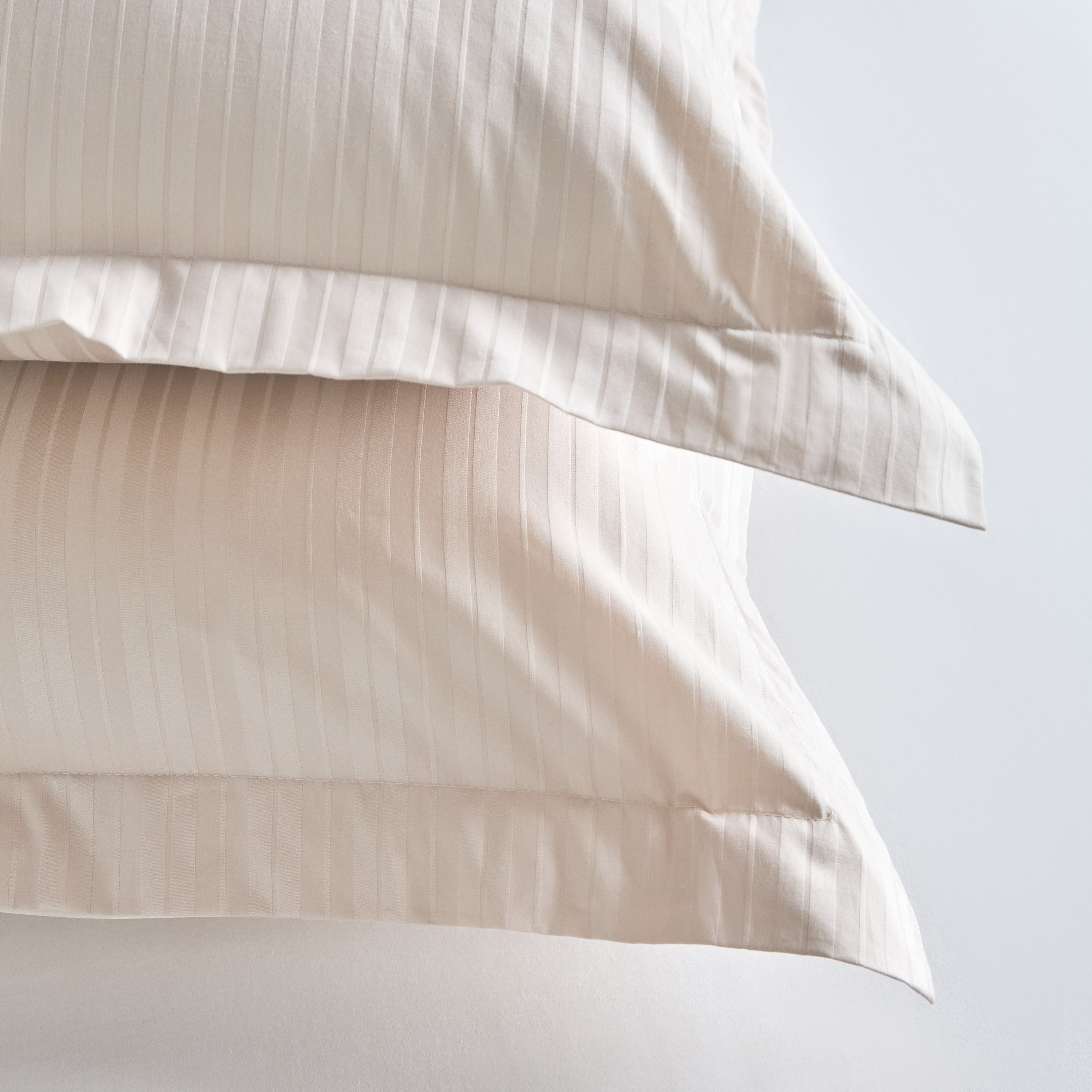 Elara Cotton Sateen 300 Thread Count 2-Piece Pillowcase Set - 50x90 cm-household-bedding-sheetsandpillowcases-pillowcases-image-3
