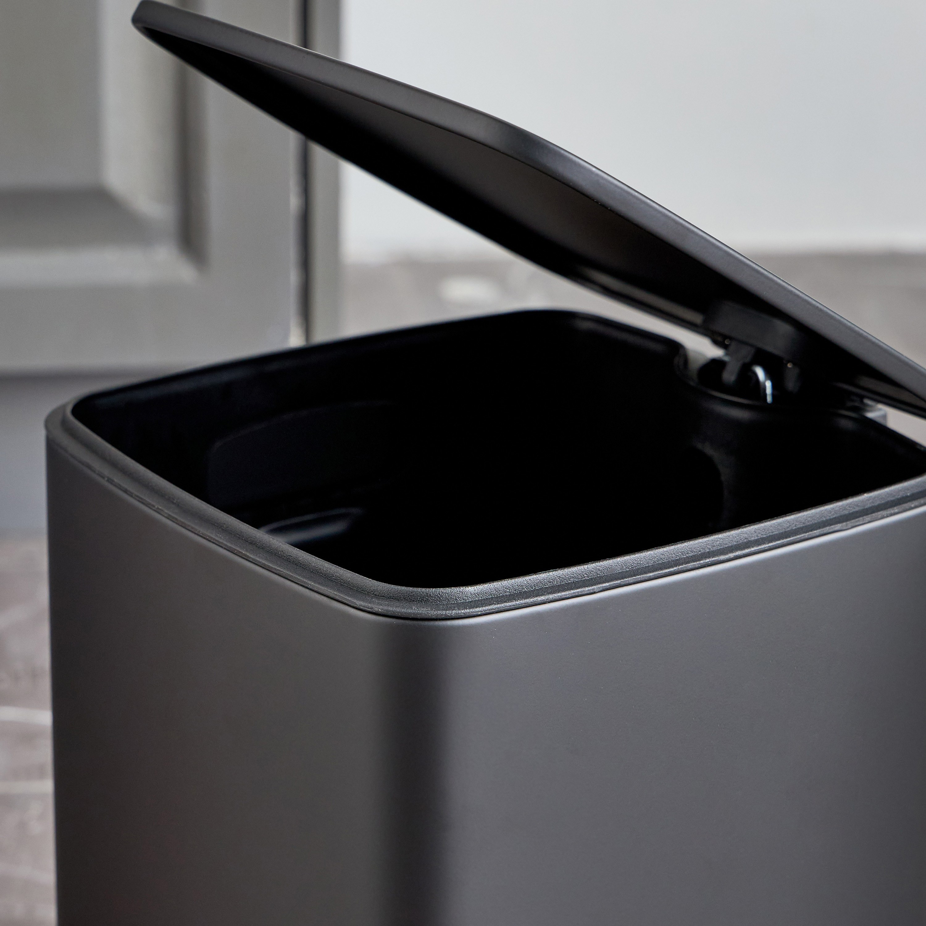 Arlo Pedal Waste Bin - 20 L-household-bathandlaundry-wastebinsandaccessories-image-3