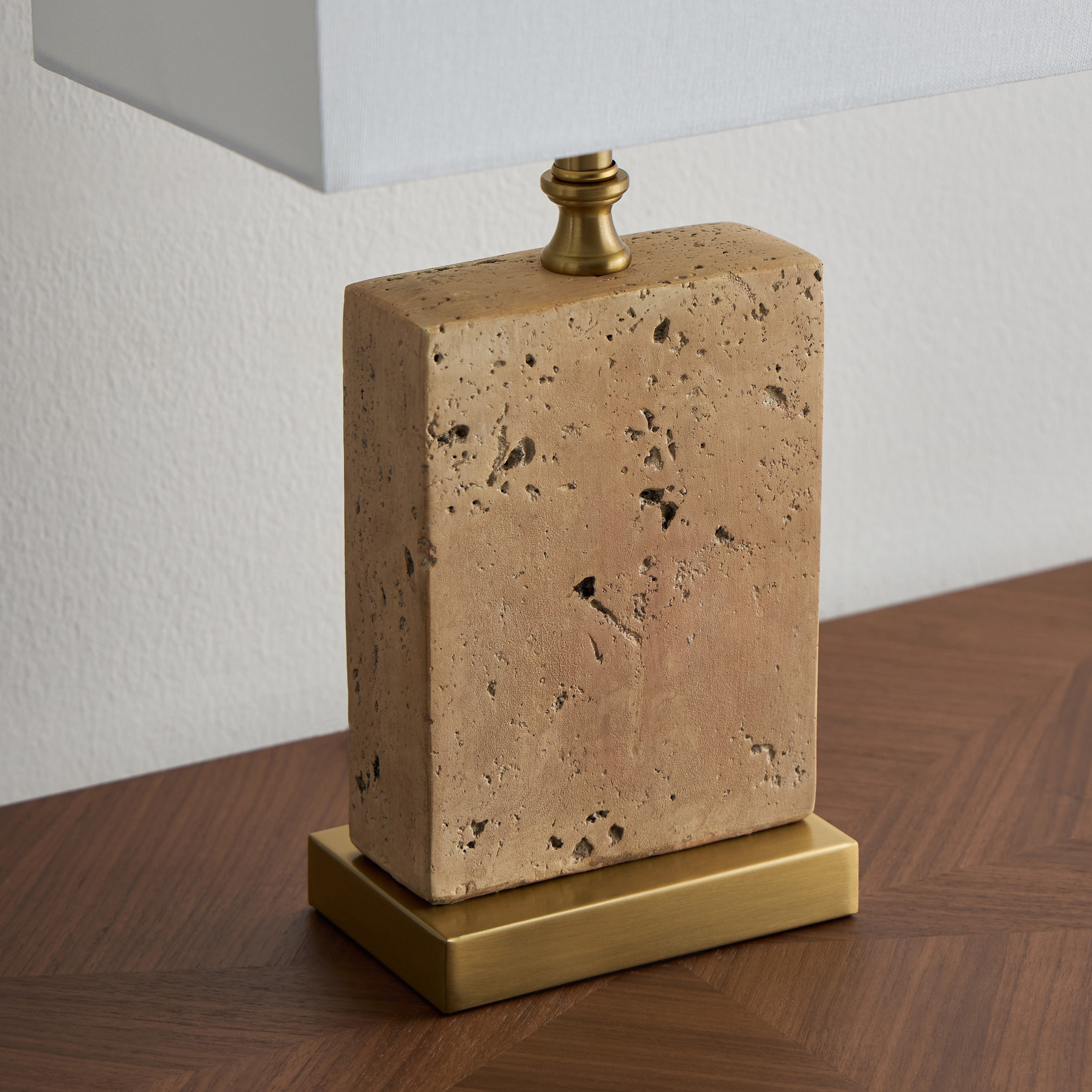Verde Cement Table Lamp - 51 cm-household-lighting-tableanddesklamps-image-3