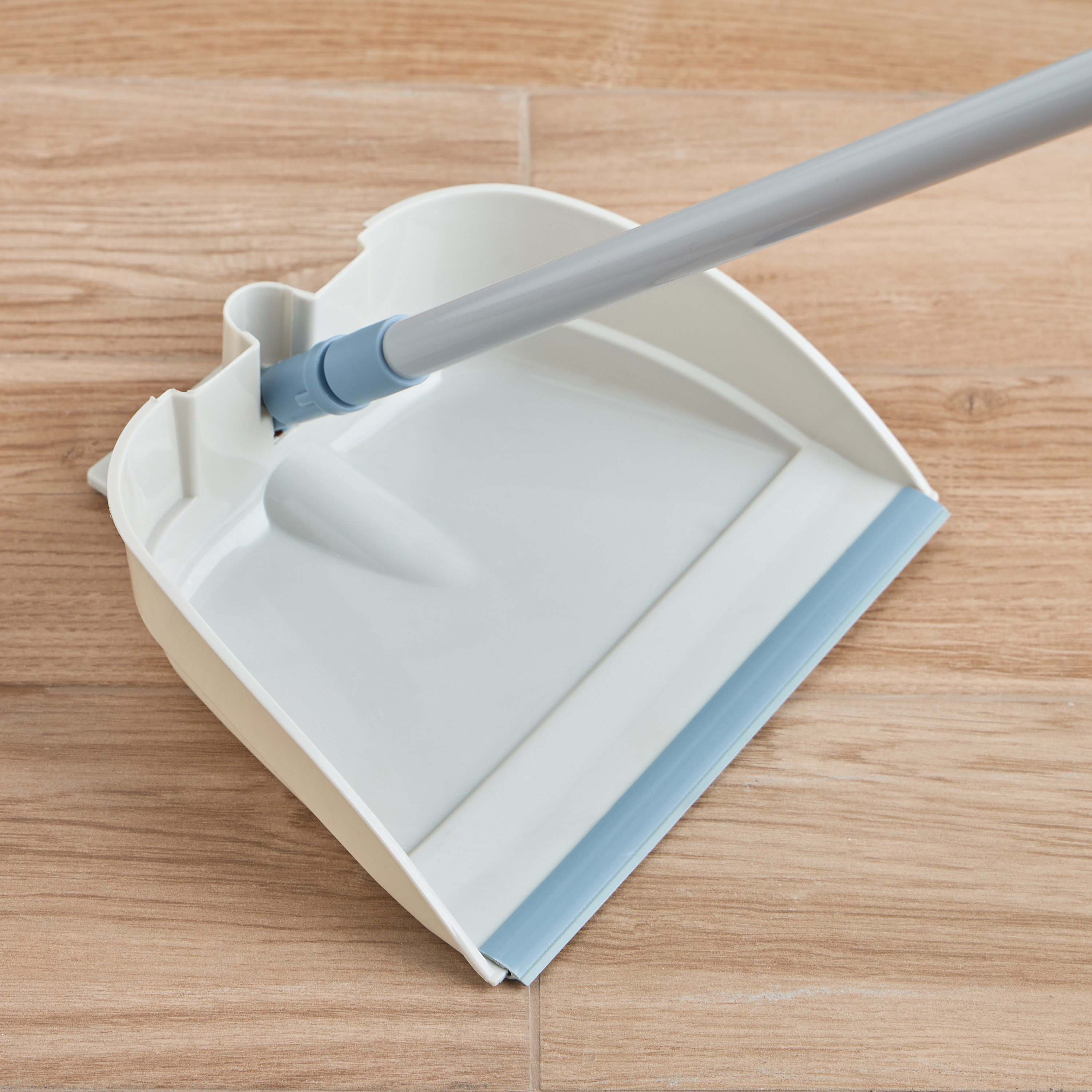 Agila Foldable Dustpan with Floor Brush-household-bathandlaundry-cleaning-broomsmopsanddusters-image-3