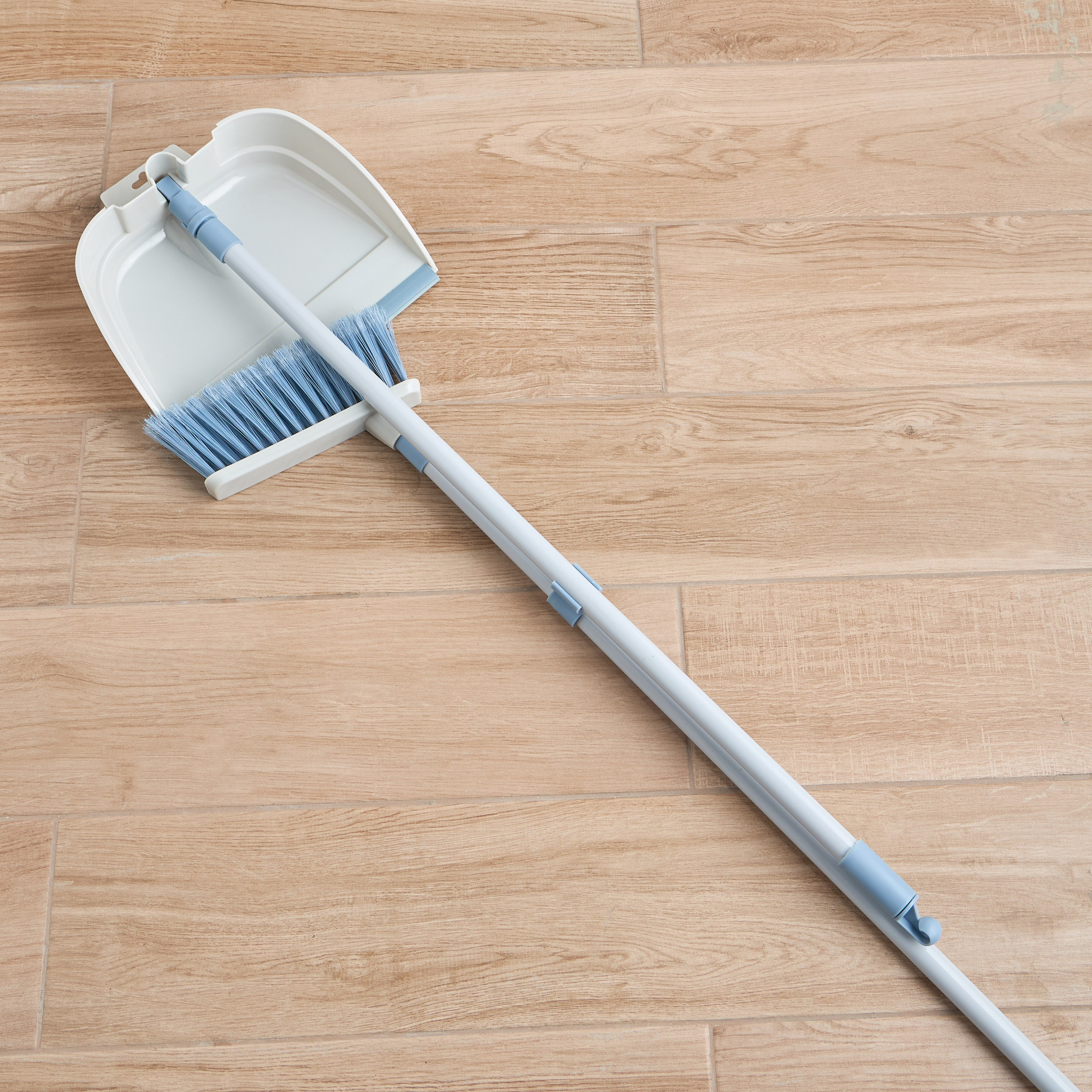Agila Foldable Dustpan with Floor Brush-household-bathandlaundry-cleaning-broomsmopsanddusters-image-4