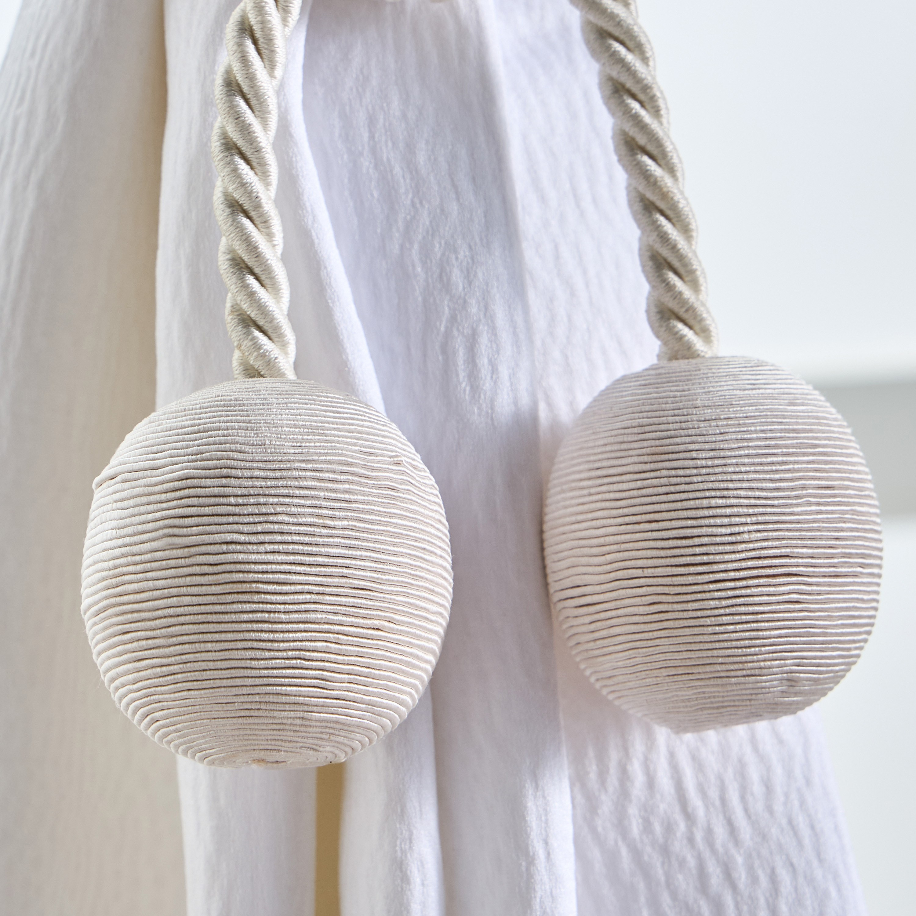 مثبت ستارة - ألينا-household-windows-curtainrodsandaccessories-windowaccessories-image-2