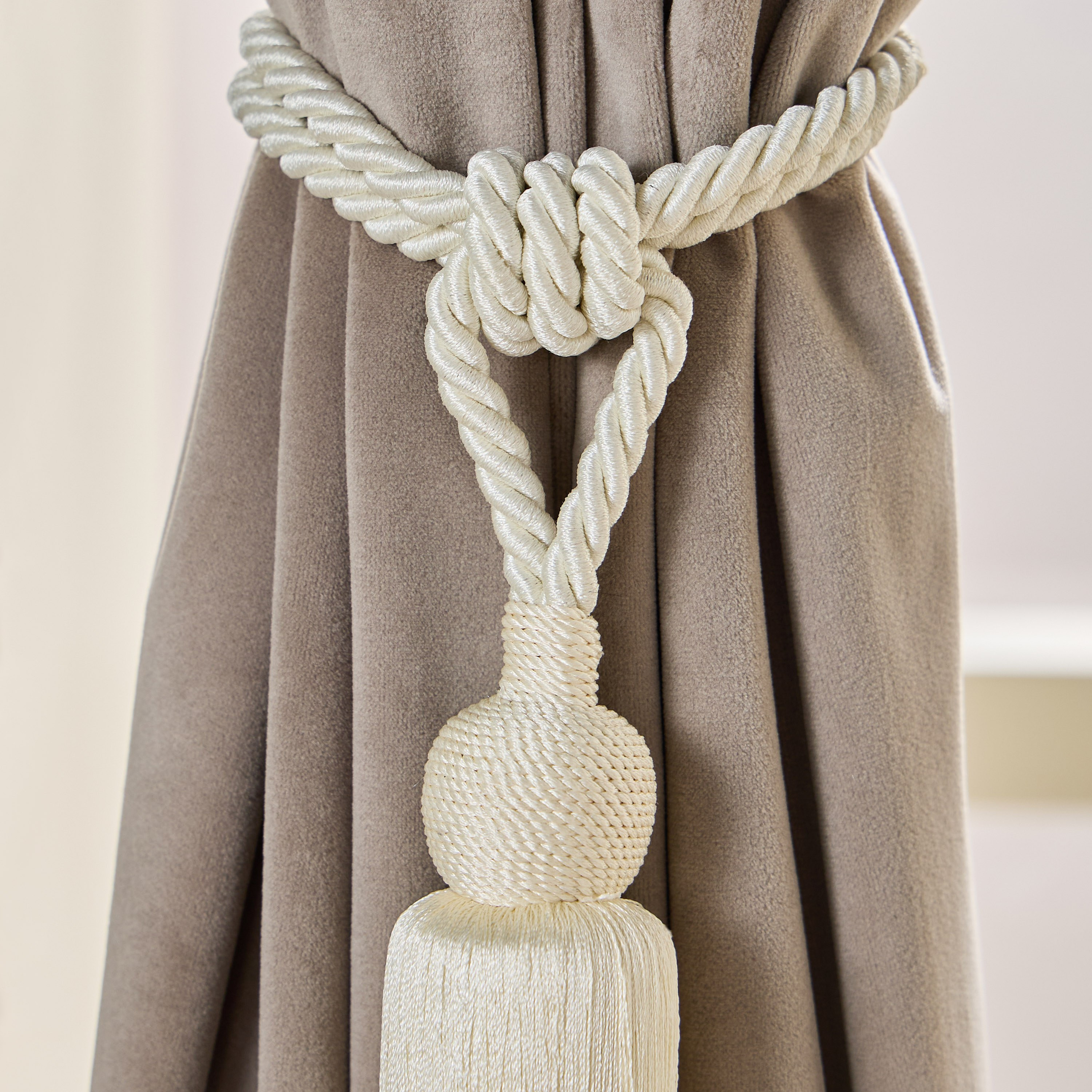 Alina Curtain Tieback-household-windows-curtainrodsandaccessories-windowaccessories-image-2