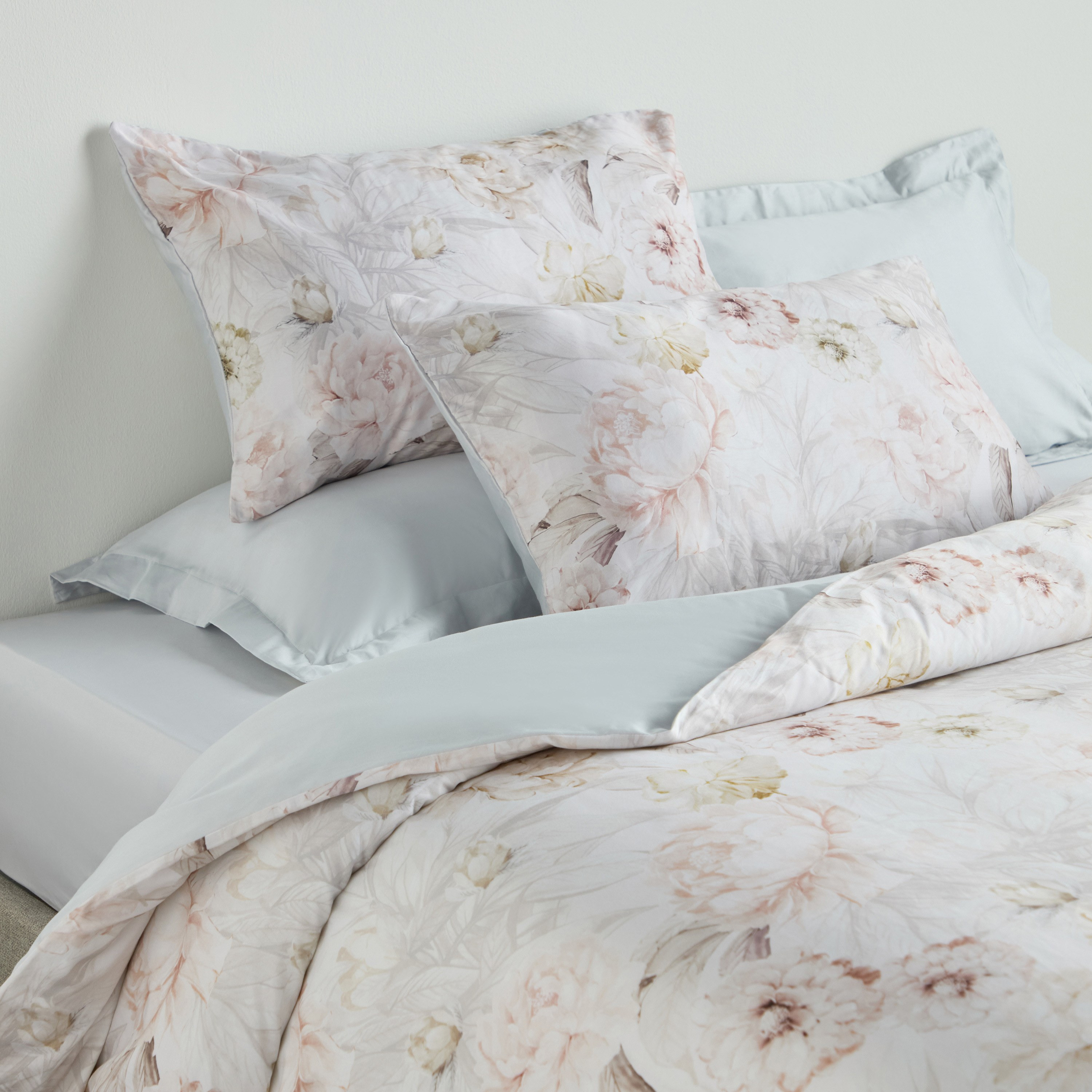 Klaus Cotton 300 Thread Count 6-Piece King Duvet Cover Set - 220x230 cm-household-bedding-duvetandcovers-duvetcovers-image-1