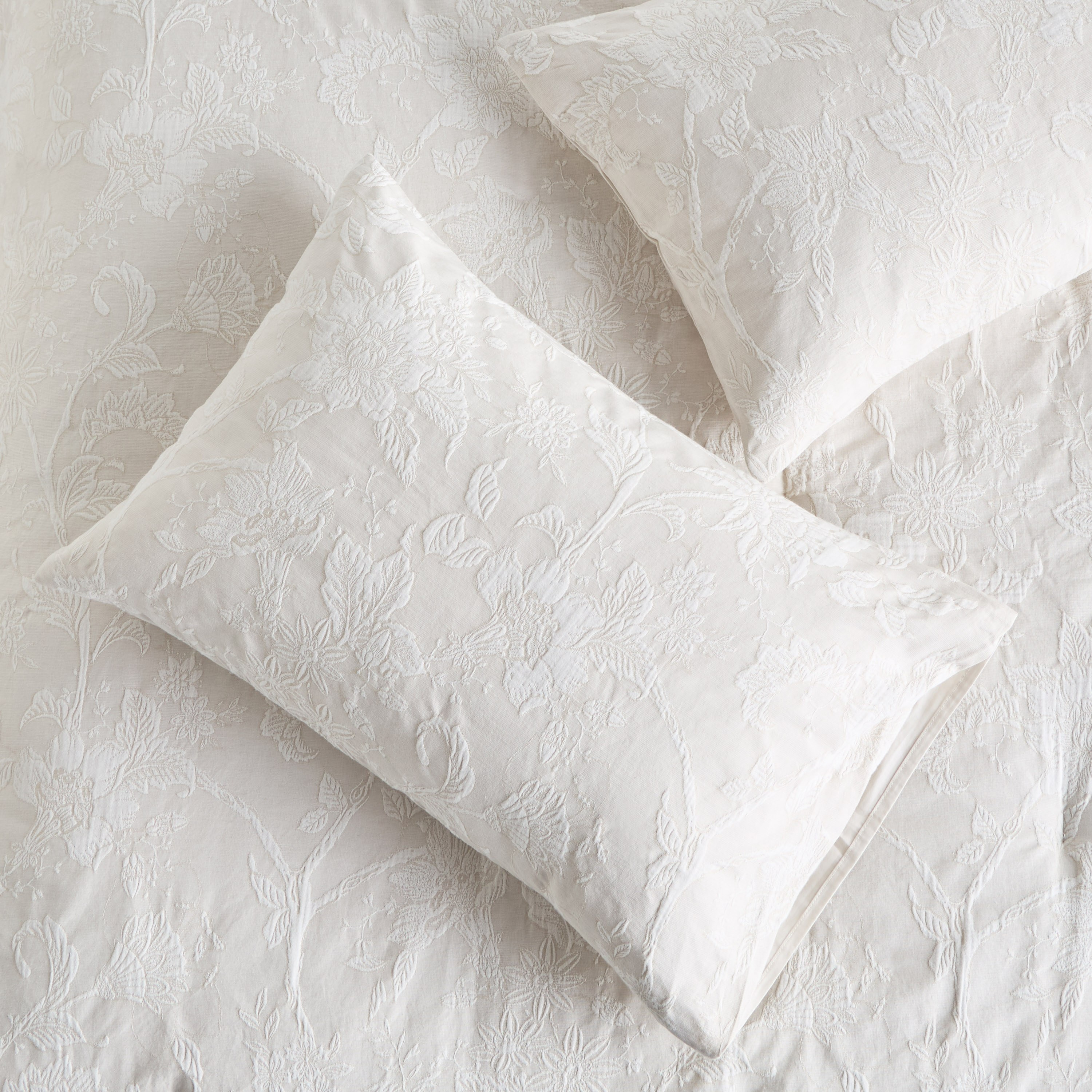 Rupert Cotton Jacquard 230 Thread Count 3-Piece Super King Comforter Set - 240x260 cm-household-bedding-comfortersandbedspreads-comforters-image-3