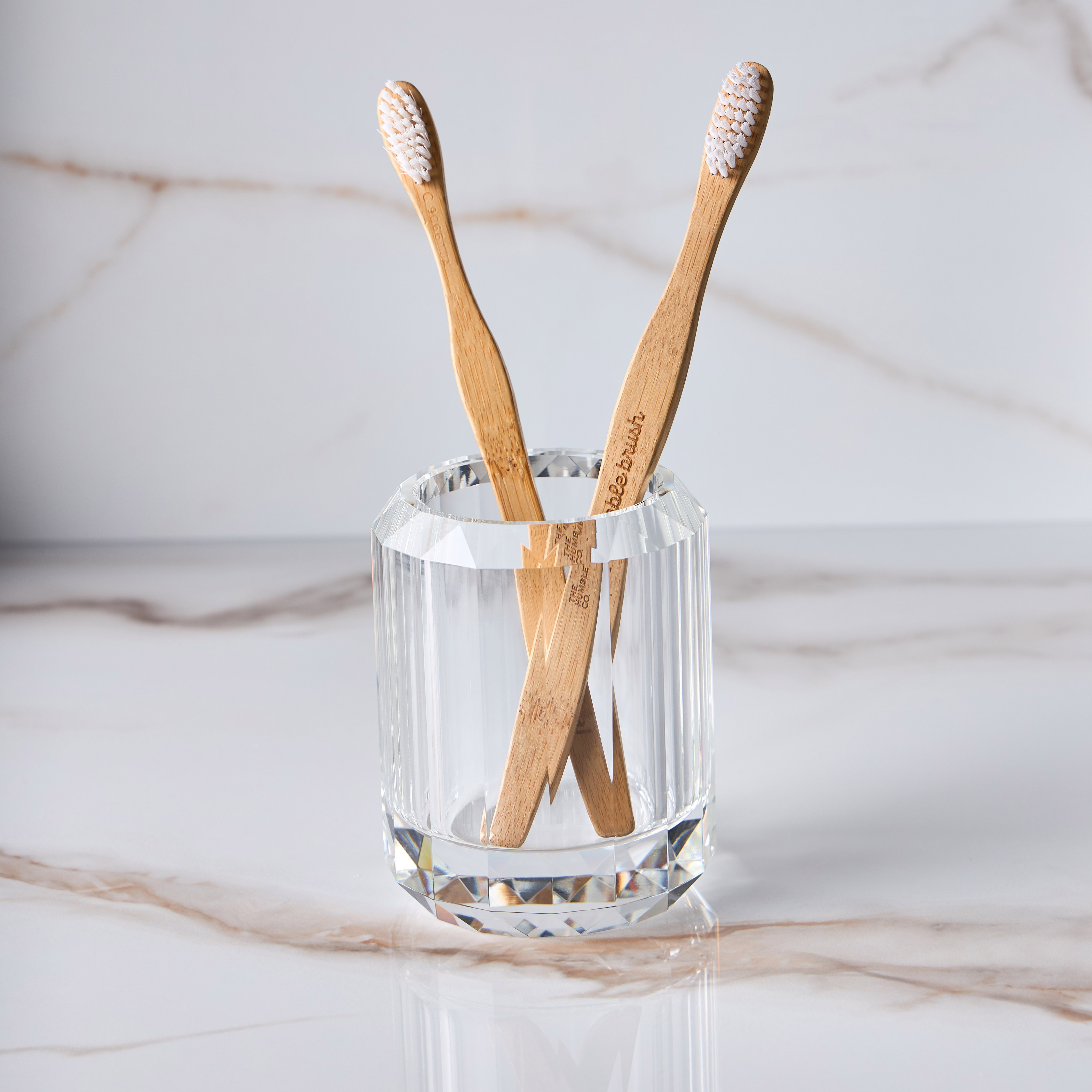 كوب كريستال - الأقصر-household-bathandlaundry-bathaccessories-toothbrushholdersandtumblers-image-1