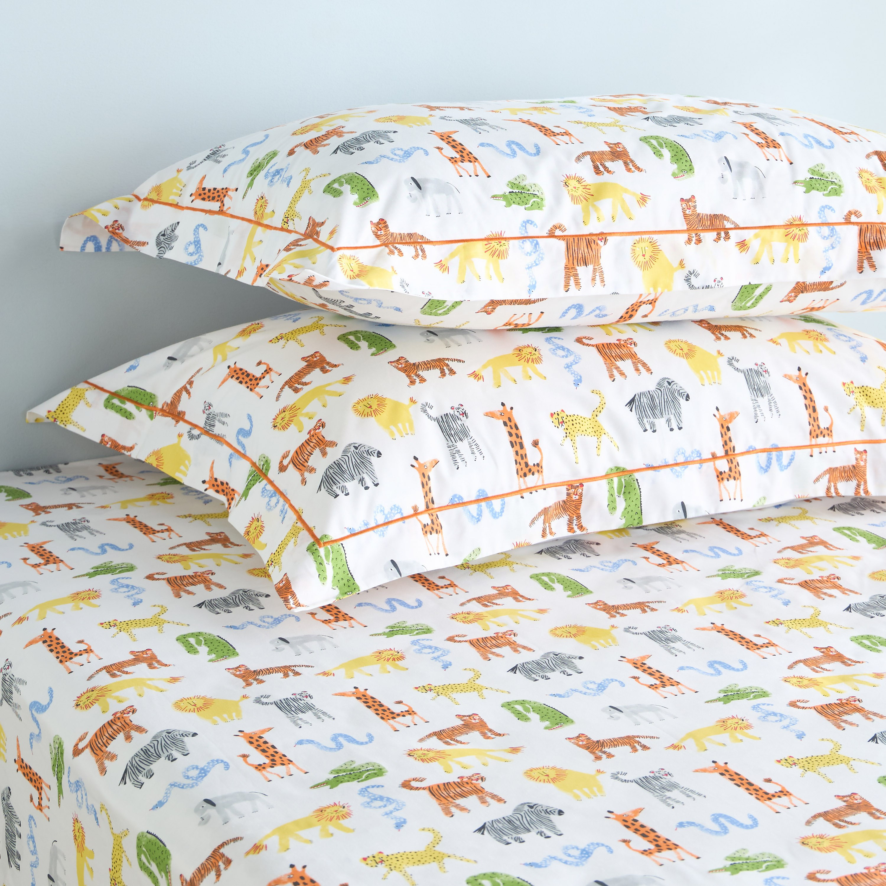 شرشف مطاطي فردي قطن 200 خيط - دريمز- 90x200 سم-babyandkids-beddingandwindows-bedding-fittedandflatsheets-image-3