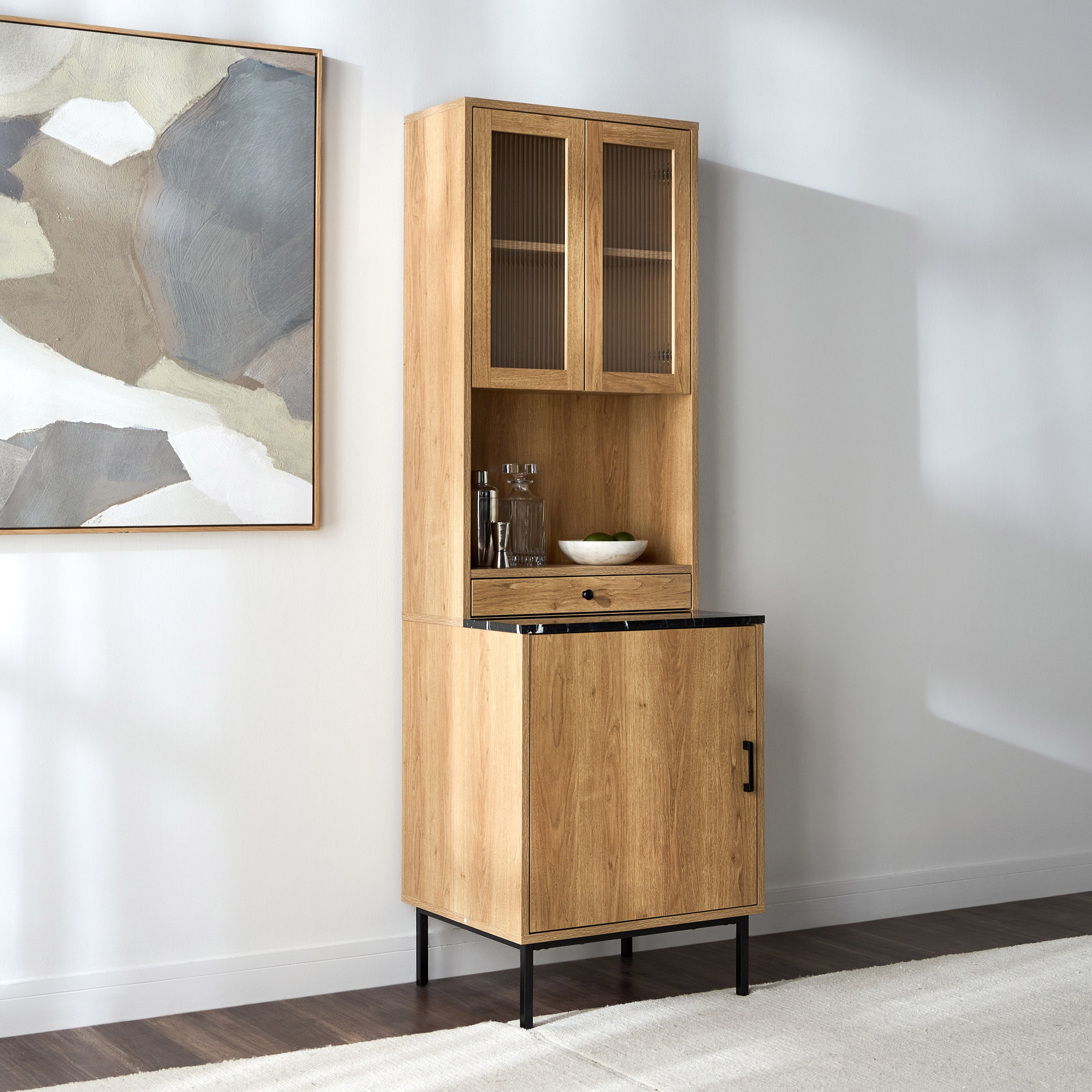 كوريو مشرب - ليزا-furniture-diningroom-buffethutchesandcurios-image-1