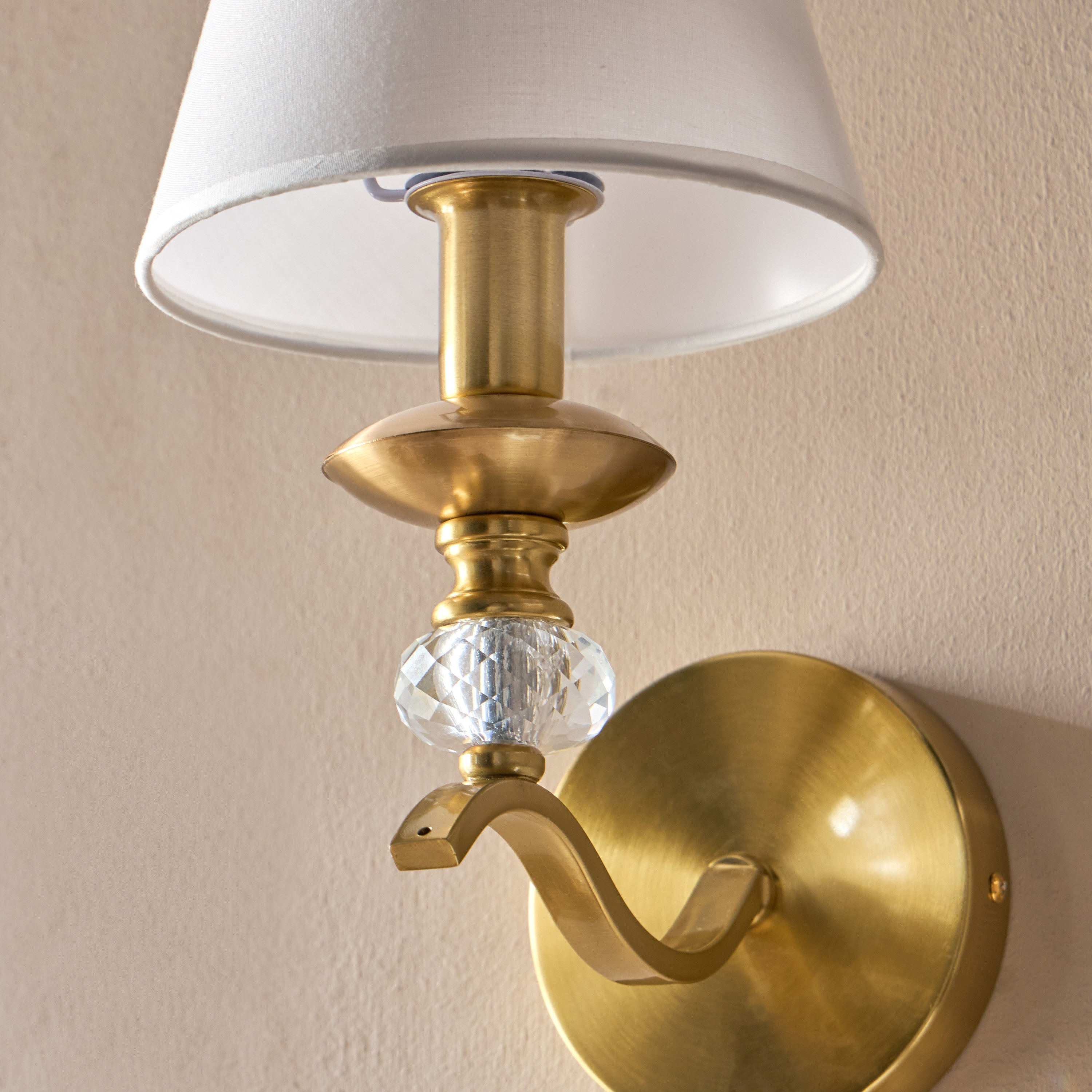Kai Metal Wall Lamp-household-lighting-walllamps-image-4