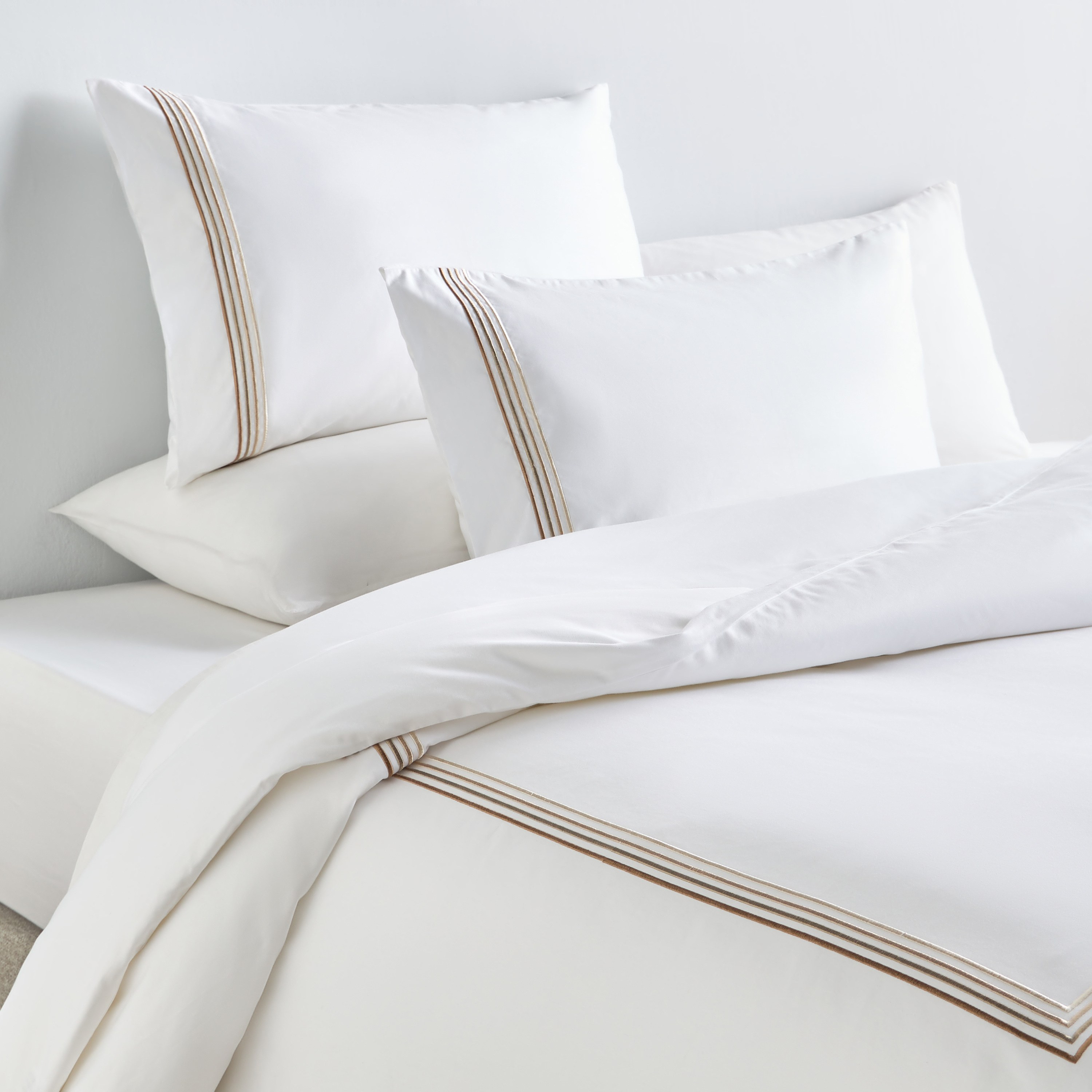 Maddison Egyptian Cotton 600 Thread Count 3-Piece King Duvet Cover Set - 230x220 cm-household-bedding-duvetandcovers-duvetcovers-image-1