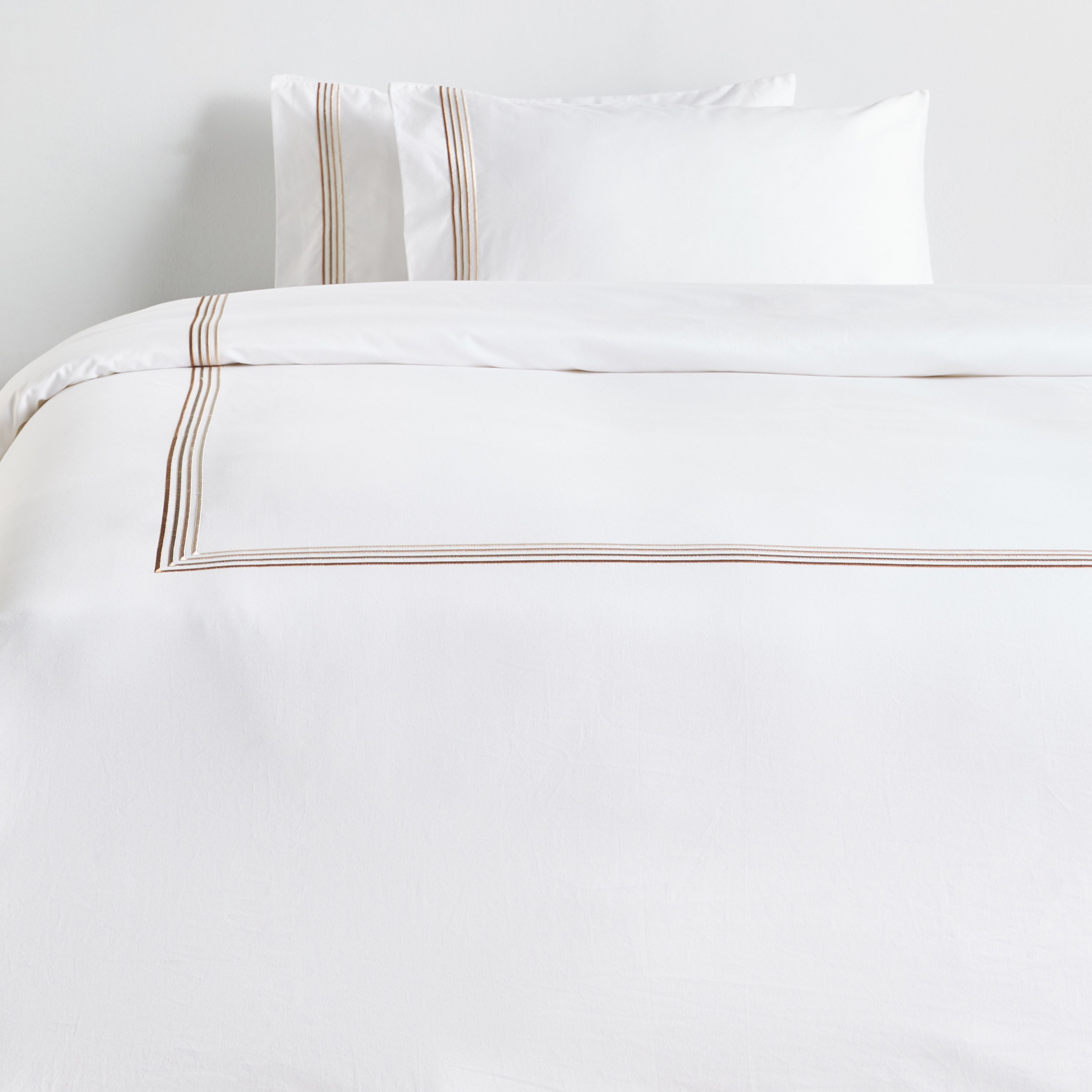 Maddison Gradient Merrowing Egyptian Cotton 600 TC 3-Piece Super King Duvet Cover Set - 260x220 cm-household-bedding-duvetandcovers-duvetcovers-image-2