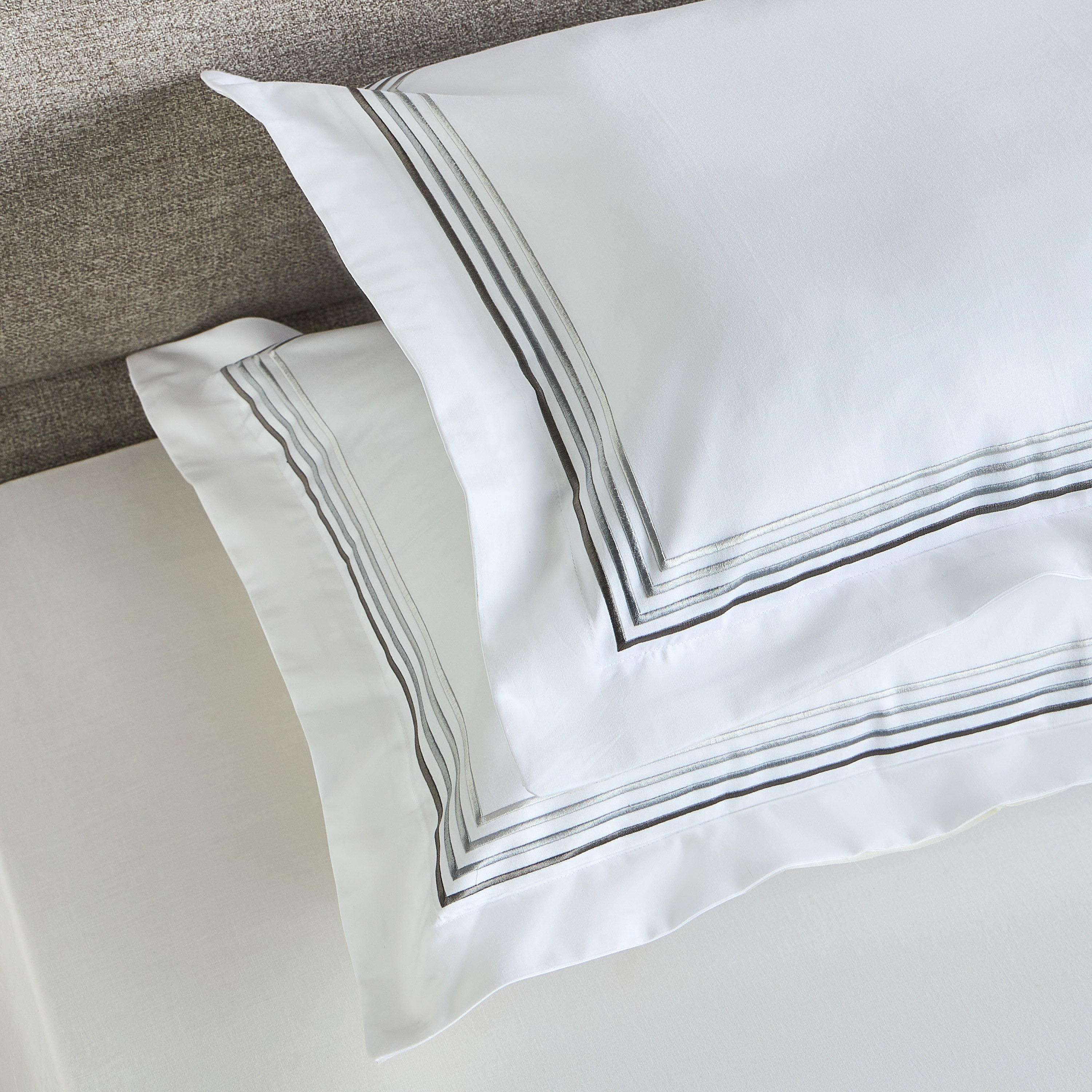 Maddison Egyptian Cotton 600 Thread Count 2-Piece Oxford Pillowcase Set - 50x75 cm-household-bedding-sheetsandpillowcases-pillowcases-image-2