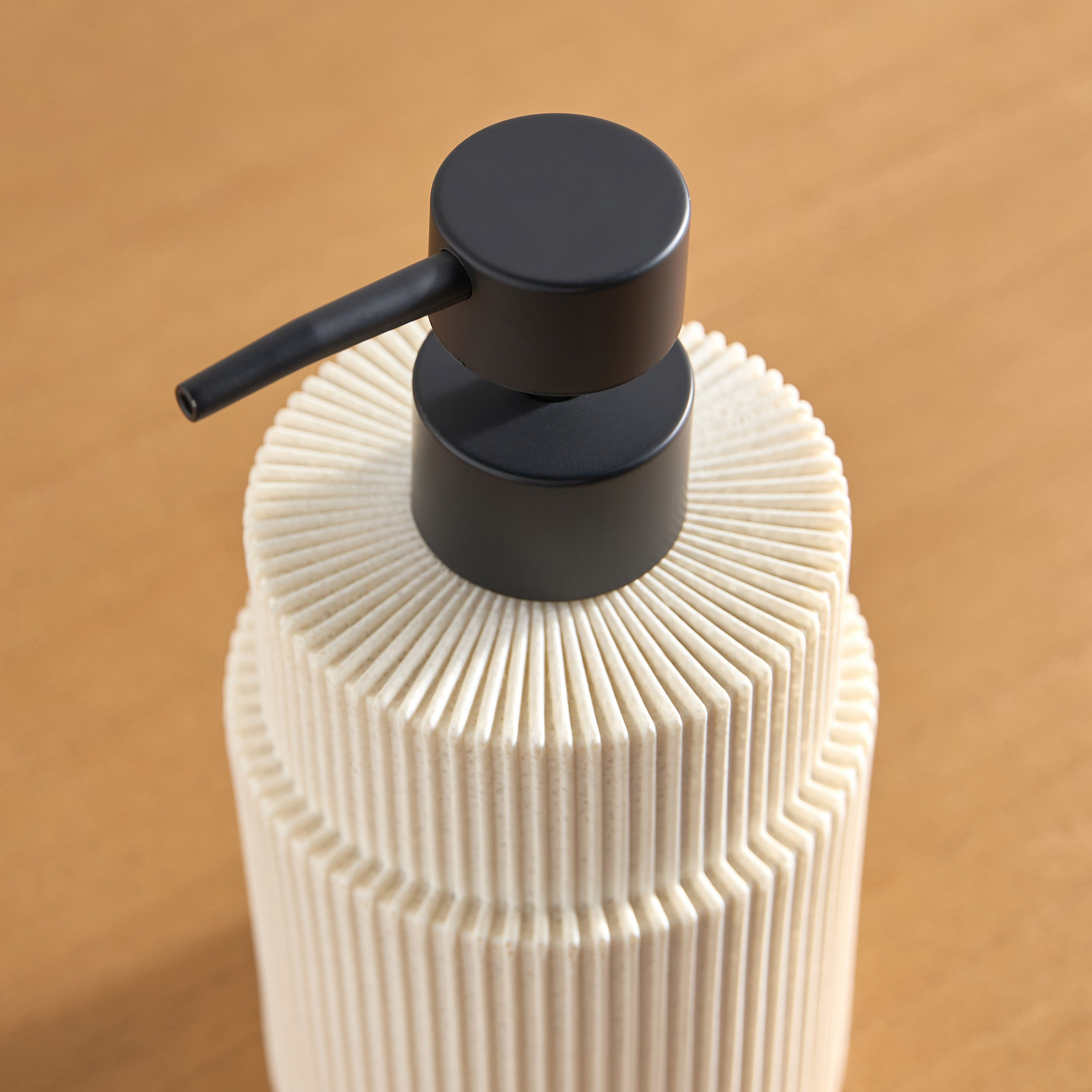 Urban Soap Dispenser-household-bathandlaundry-bathaccessories-soapdishesanddispensers-image-2