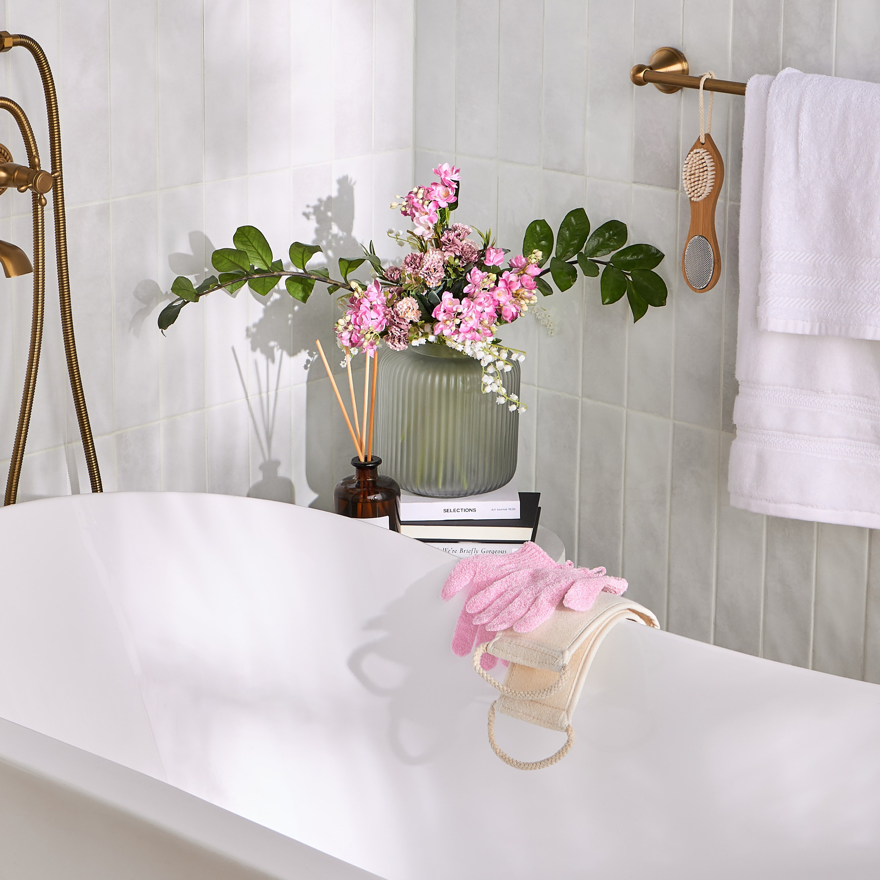 Sabine Bath Gloves-household-bathandlaundry-shower-showeraccessories-image-3