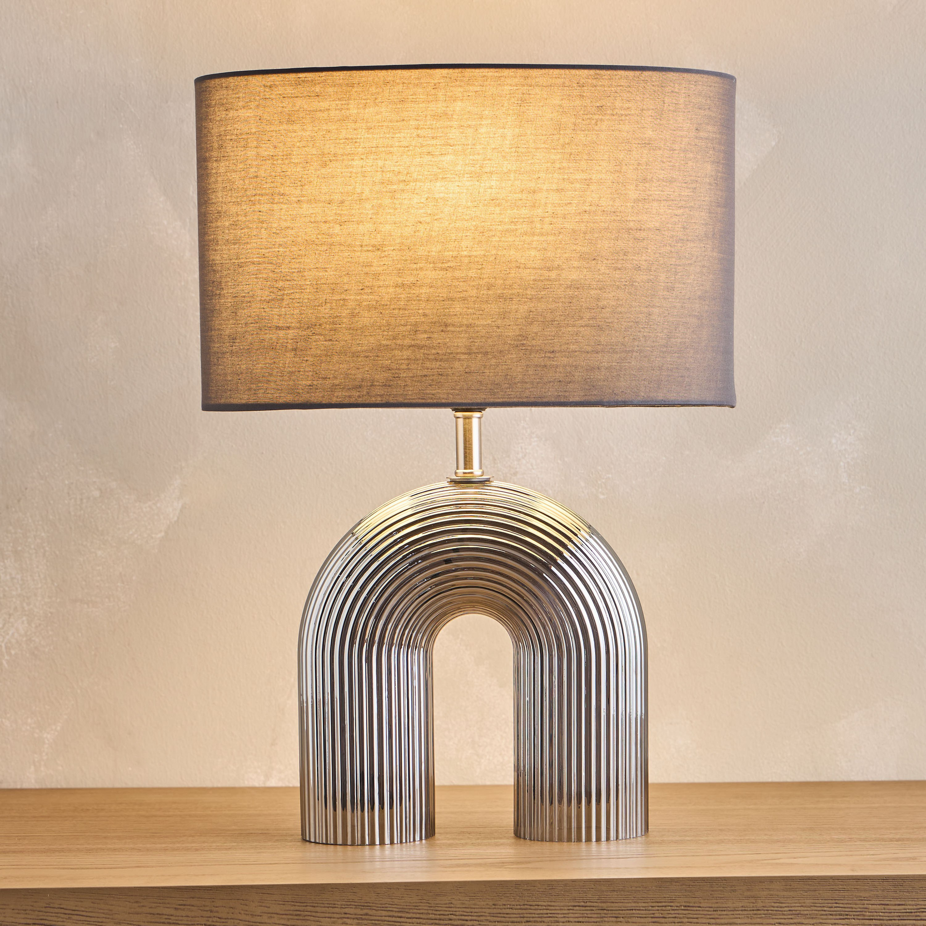 مصباح طاولة زجاج - جيانا- 46 سم-household-lighting-tableanddesklamps-image-2