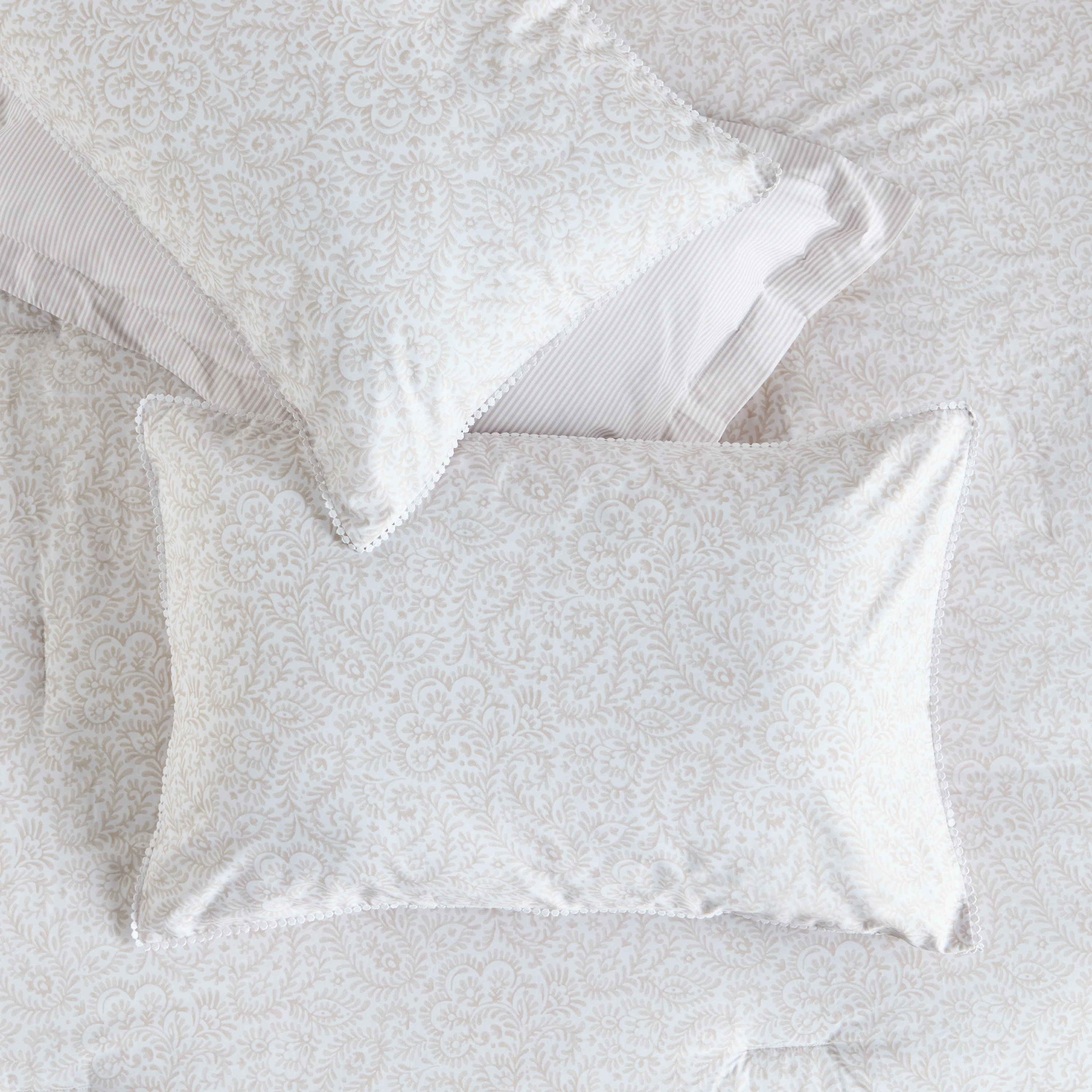 Cali Cotton Printed 200 Thread Count  6-Piece Super King Comforter and Sheet Set - 240x260 cm-household-bedding-comfortersandbedspreads-bedinabag-image-3
