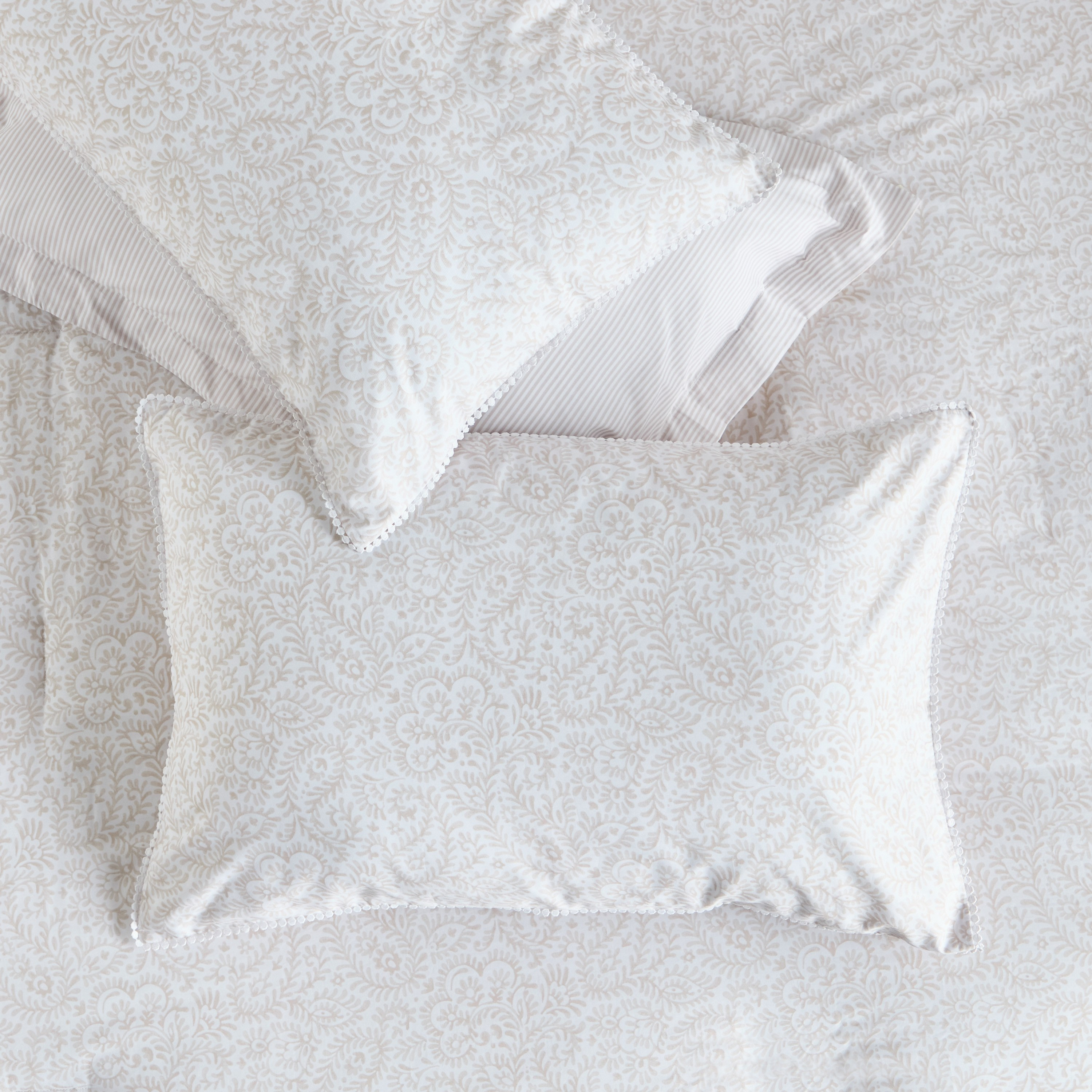 Cali Cotton Printed 200 Thread Count 6-Piece Queen Comforter and Sheet Set - 200x240 cm-household-bedding-comfortersandbedspreads-bedinabag-image-3