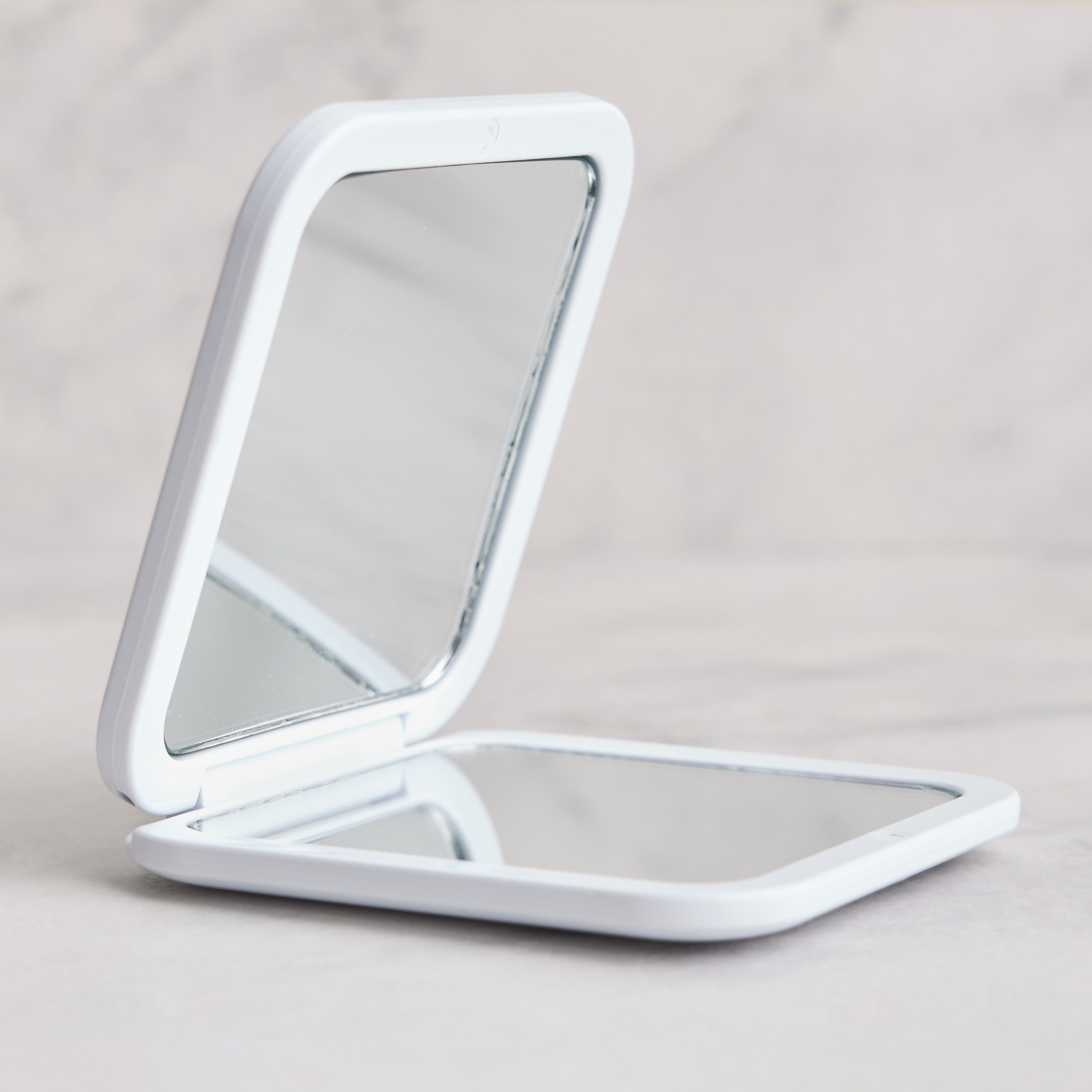 Scout Compact Vanity Mirror-household-storage-cosmeticorganizing-makeupmirrors-image-2