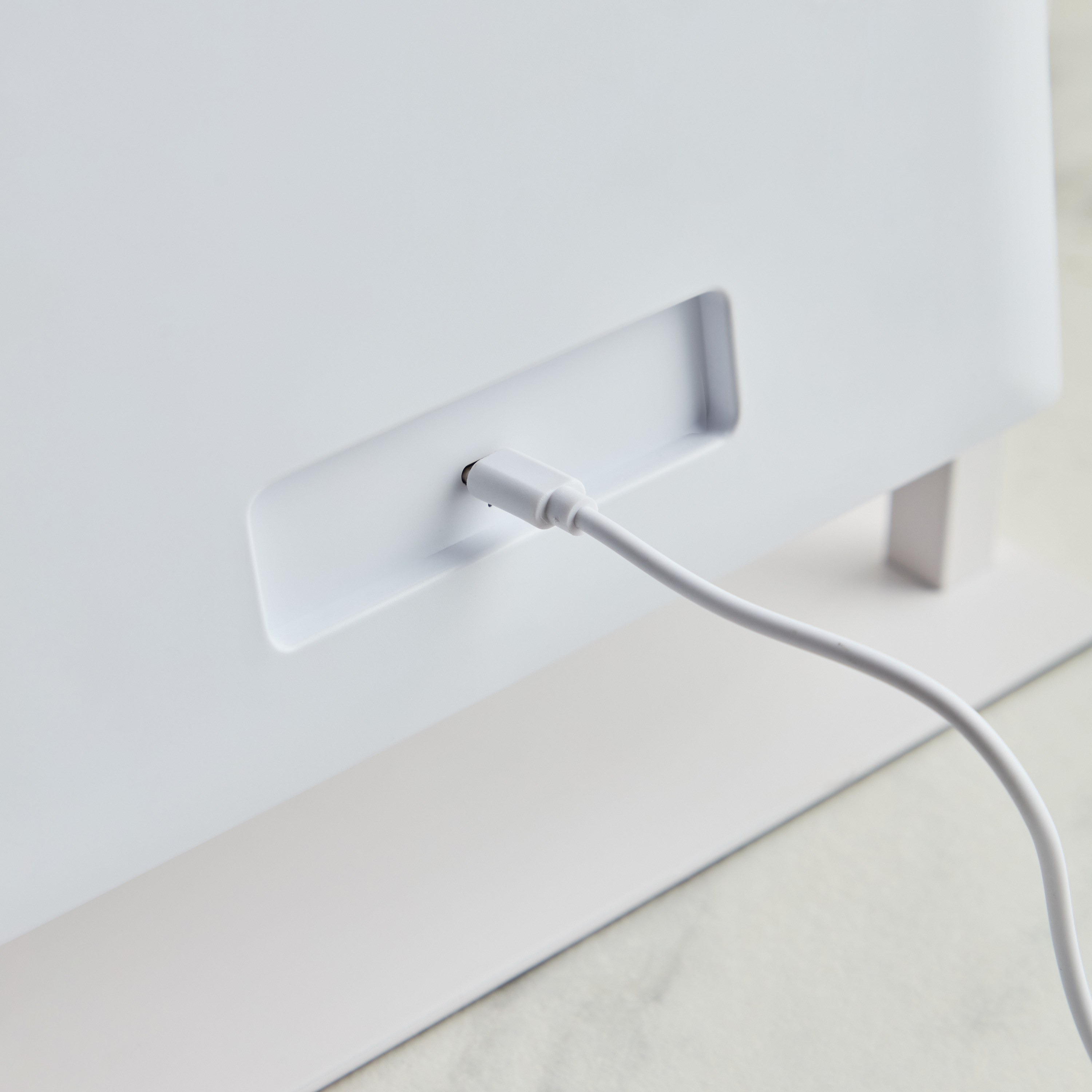 Kass LED Vanity Mirror and Phone Holder Set-household-storage-cosmeticorganizing-makeupmirrors-image-7