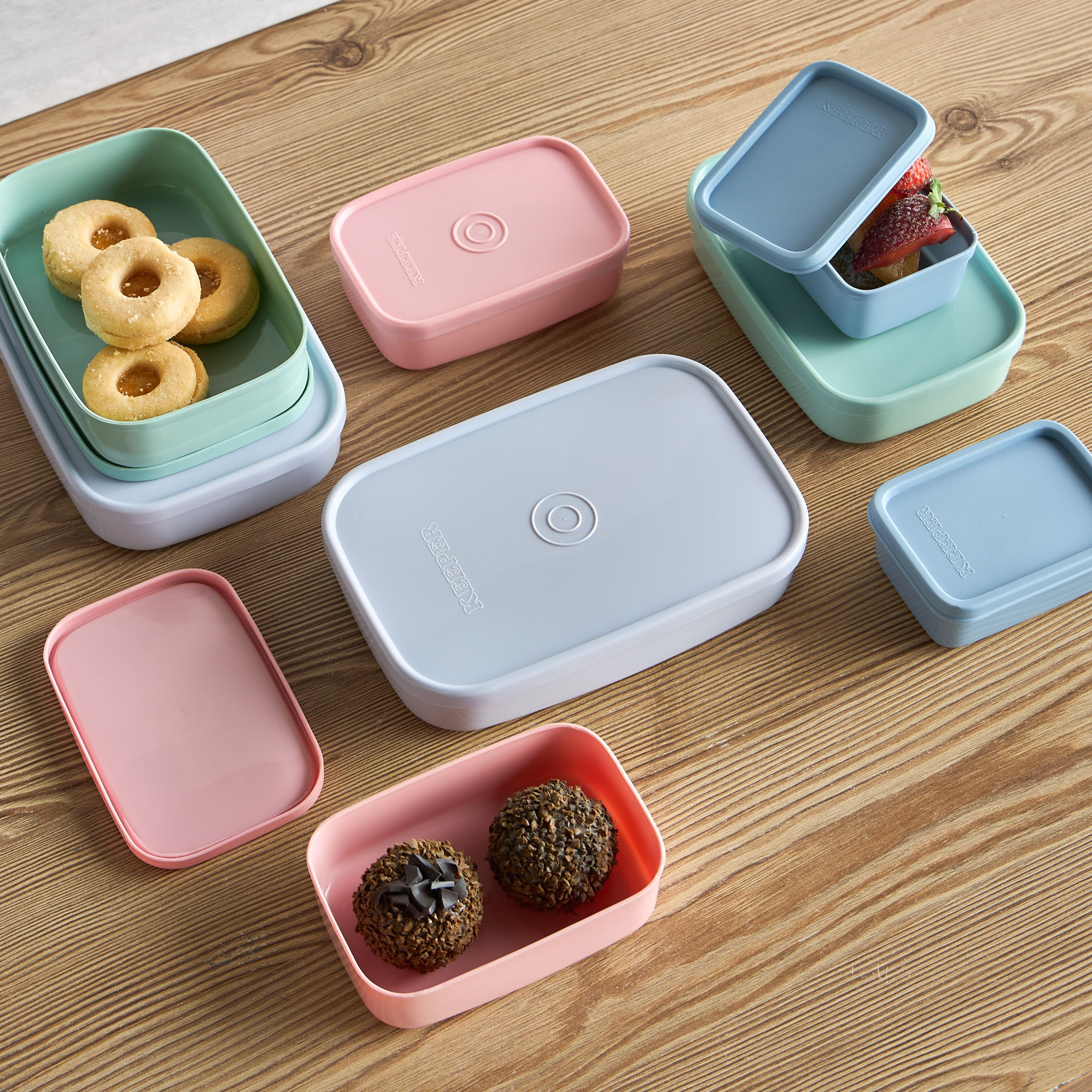 Fun 8-Piece Food Container Set-household-kitchen-foodstorage-containers-image-4