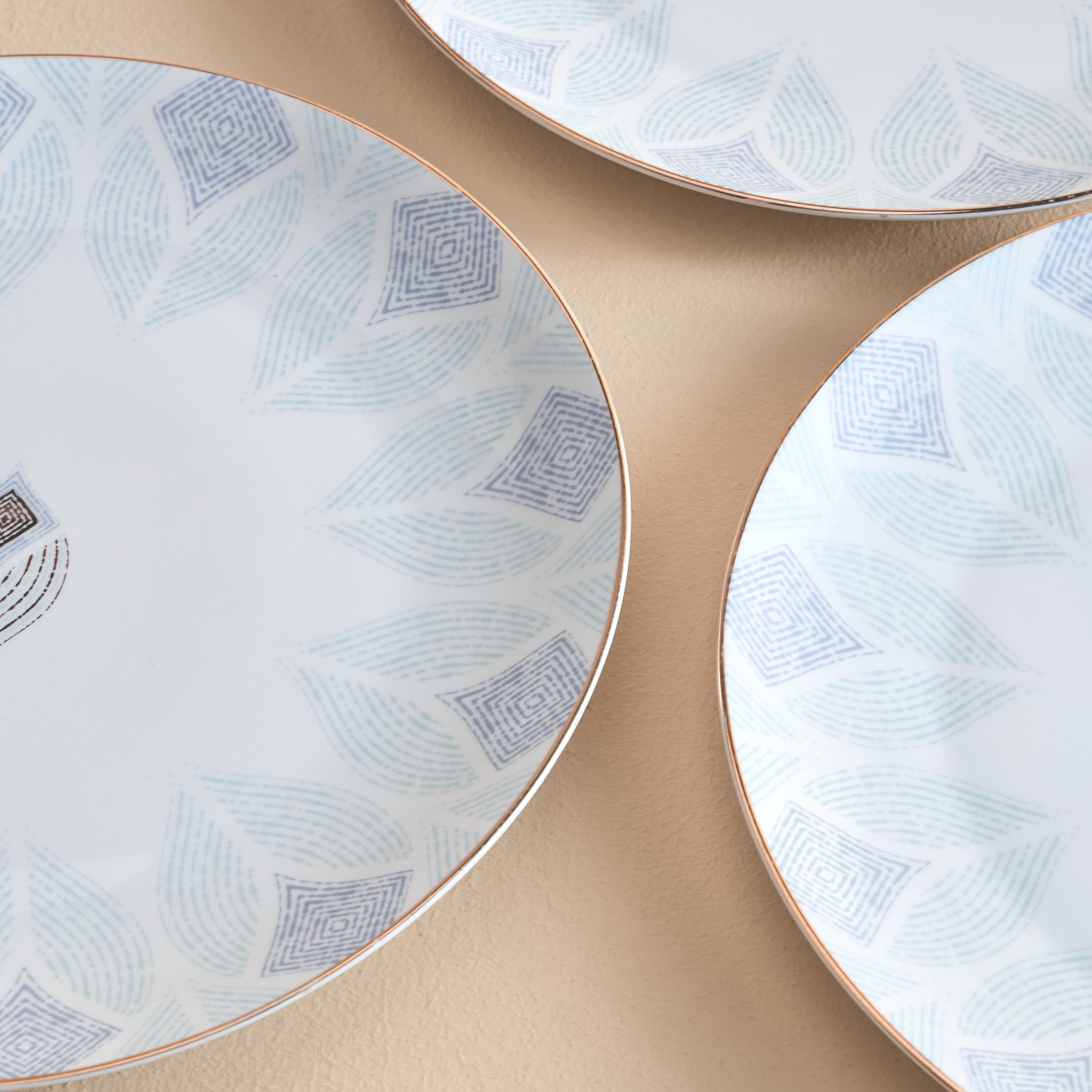 Tamiya 4-Piece New Bone China Dinner Plate Set - 25 cm-household-dining-dinnerware-plates-image-3