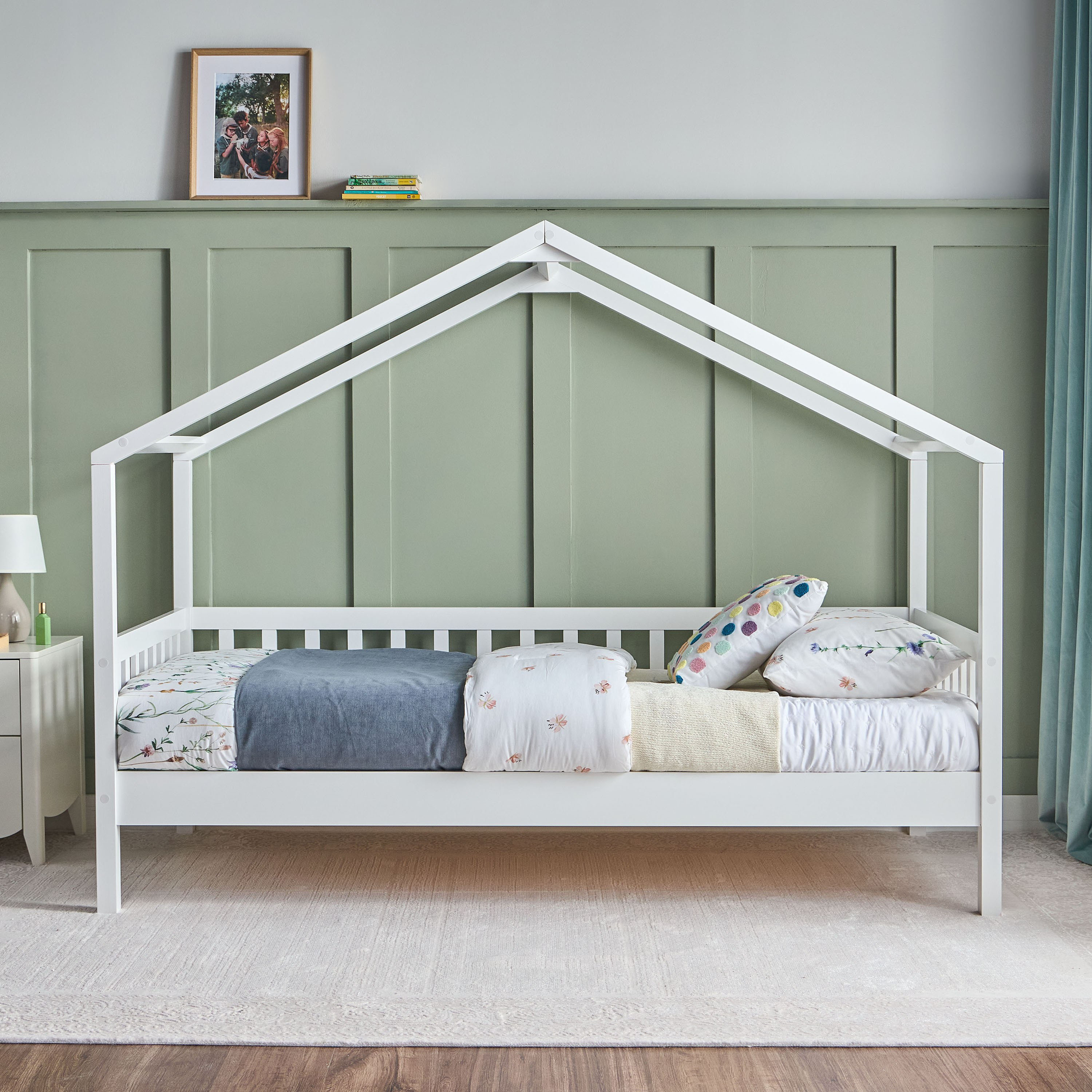 سرير بتصميم كوخ مع سور - سيرجيو - 90x190 سم-babyandkids-kidsbeds-singlebeds-image-3