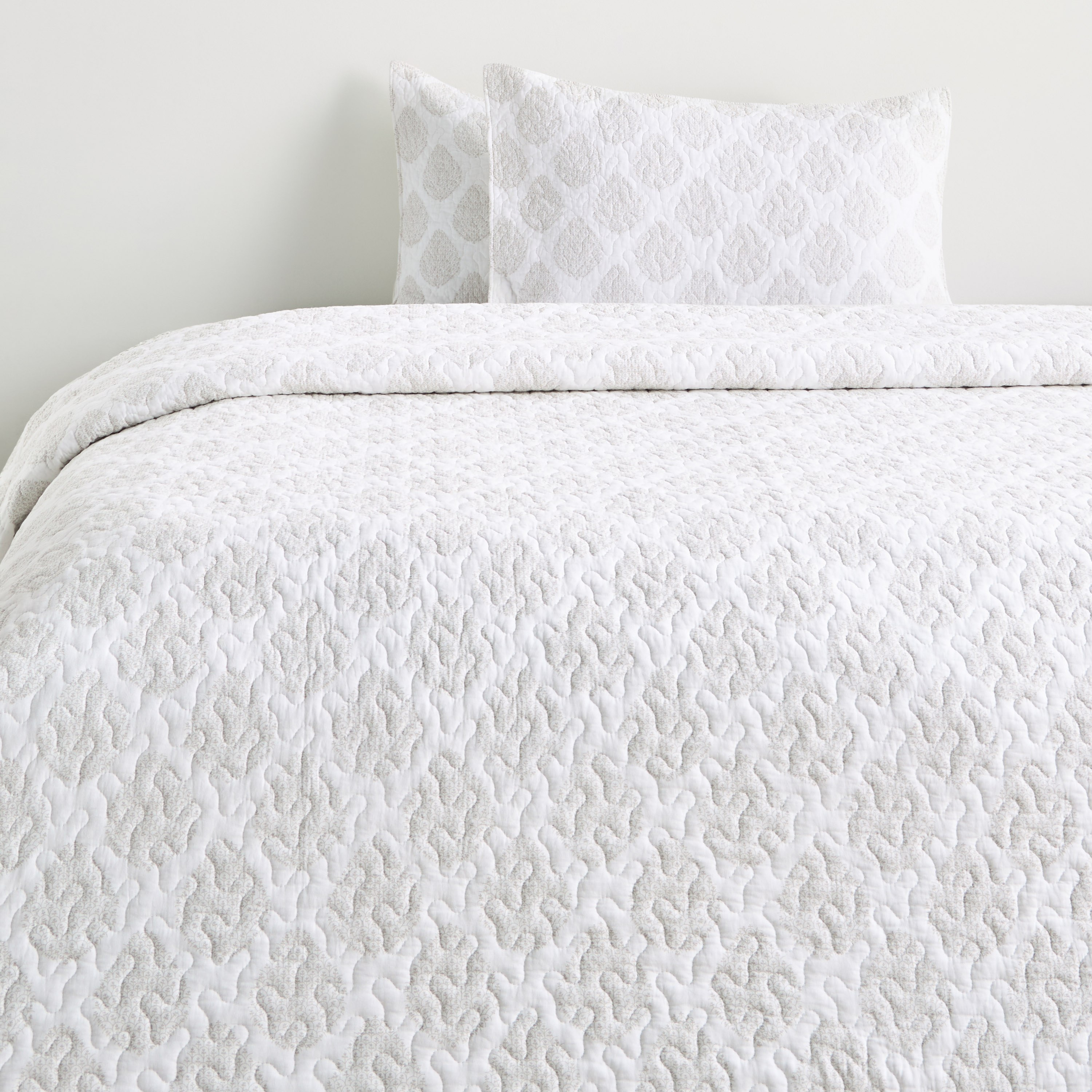 Portia Cotton 3-Piece King Bedspread Set - 240x260 cm-household-bedding-comfortersandbedspreads-bedspreads-image-2
