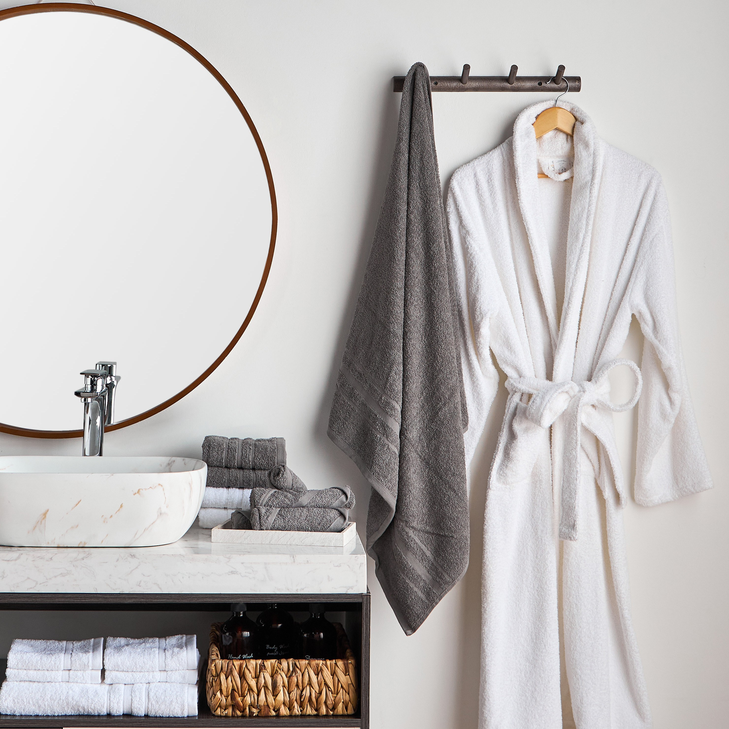 Reese 380 GSM Microcotton Bath Towel - 76x137 cm-household-bathandlaundry-bathlinen-towels-image-7