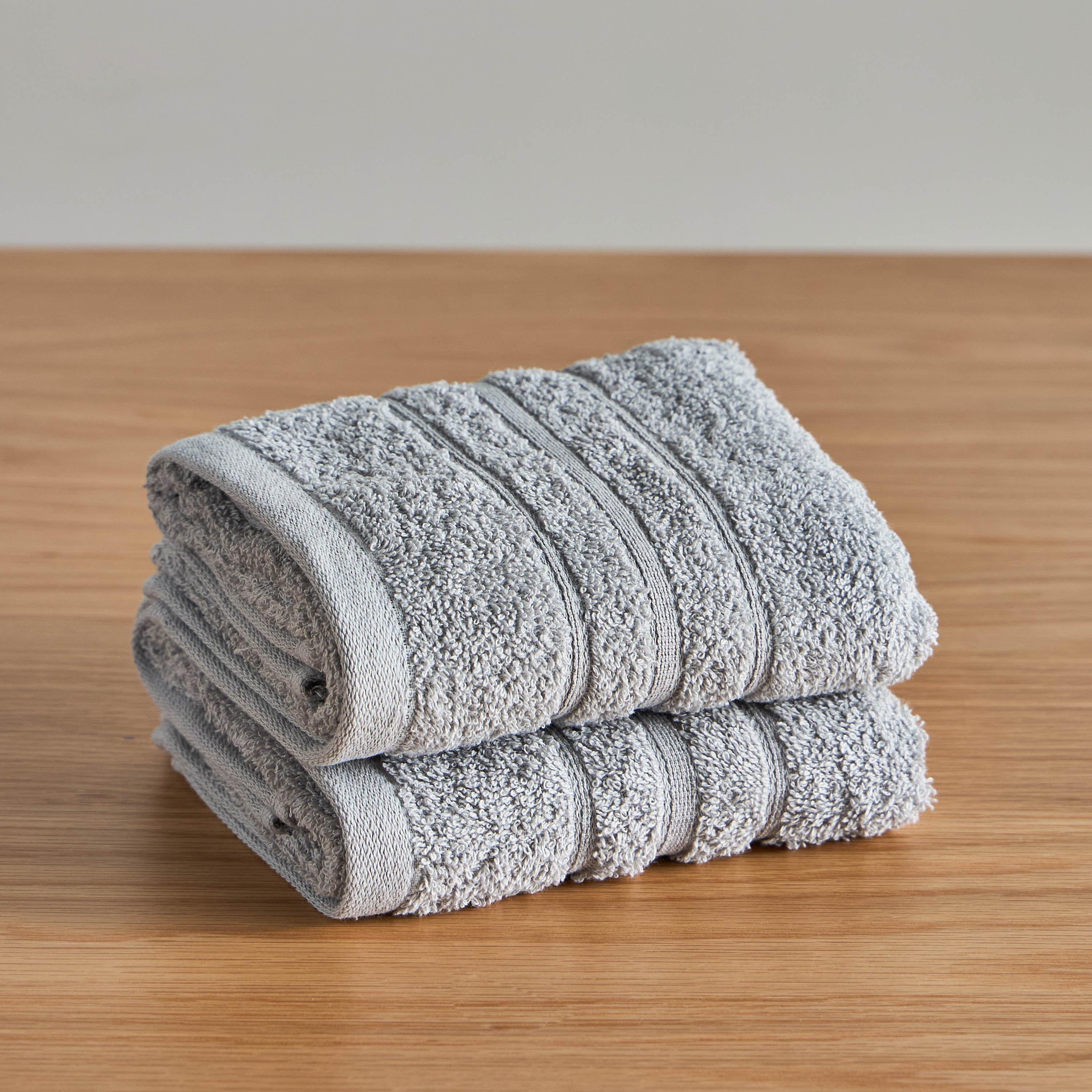 مجموعة مناشف يد قطن مايكرو قطعتين بوزن 380 جرام  - ريس - 41x66 سم-household-bathandlaundry-bathlinen-towels-image-7