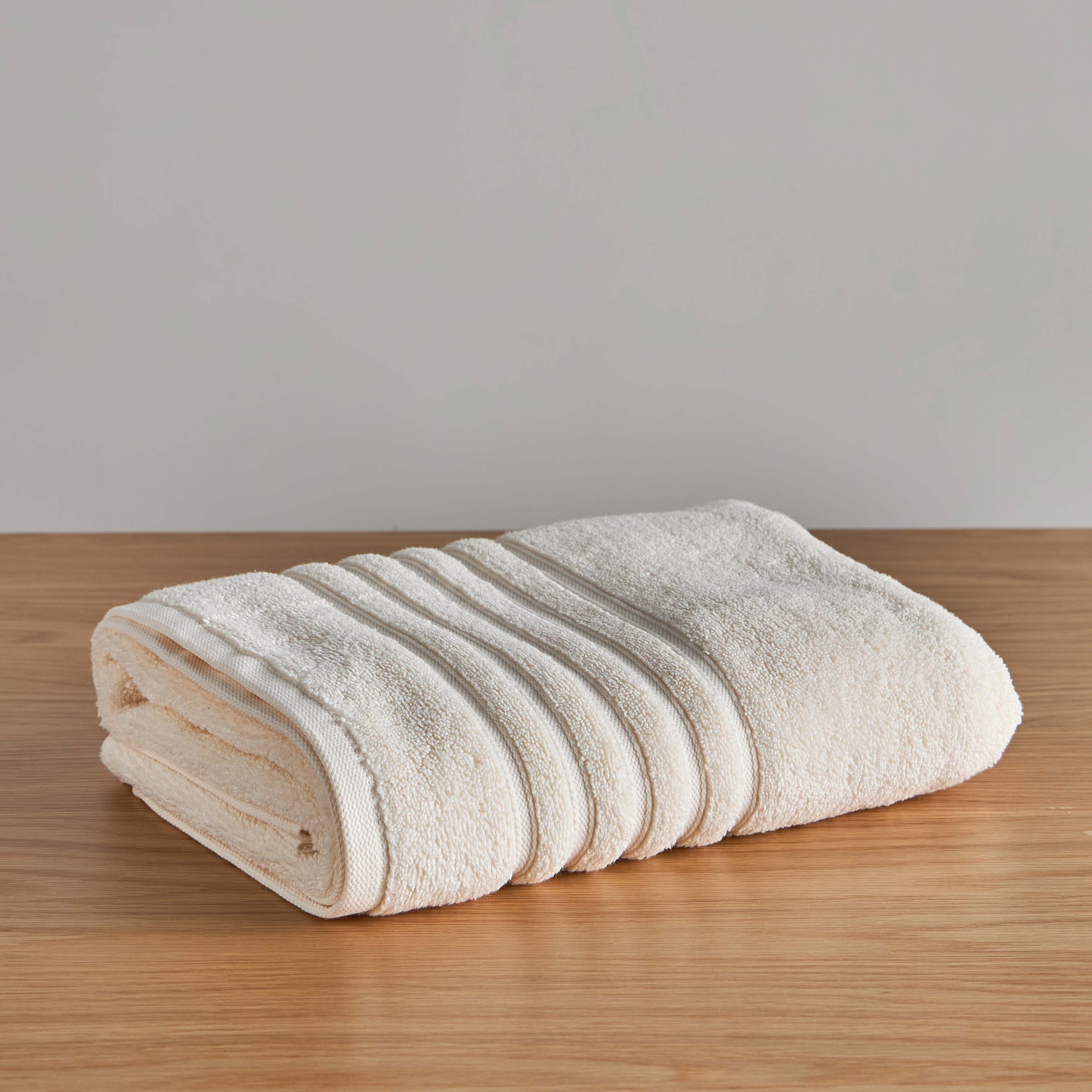 منشفة حمام قطن مايكرو بِوزن 560 جرام - إكسبرسنس - 76x142 سم-household-bathandlaundry-bathlinen-towels-image-15
